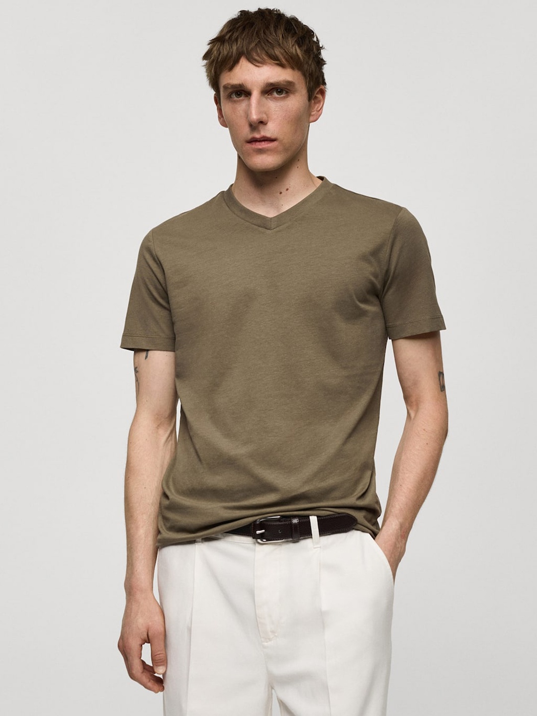 

MANGO MAN V-Neck Pure Cotton T-shirt, Olive