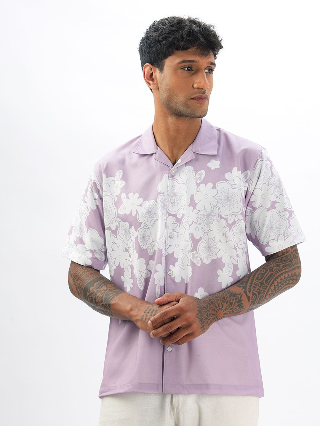 

Vestirio Men Relaxed Cuban Collar Floral Printed Polycotton Casual Shirt, Lavender