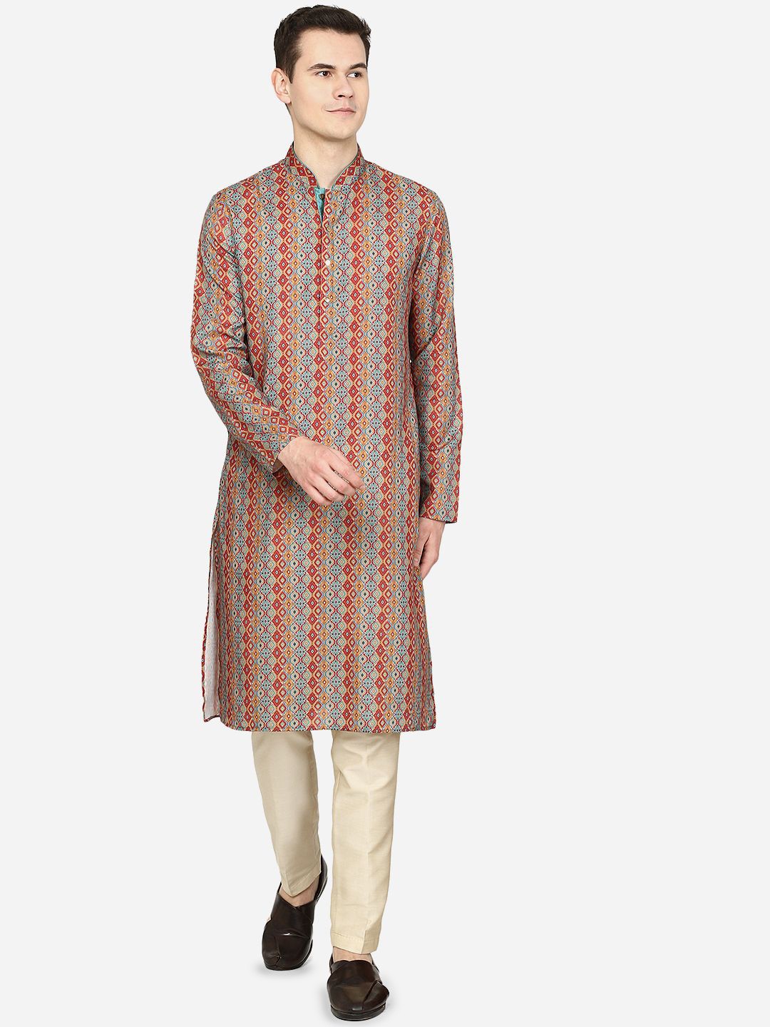 

THE KURTA COMPANY Men Chevron Embroidered Flared Sleeves Thread Work Kurta, Red