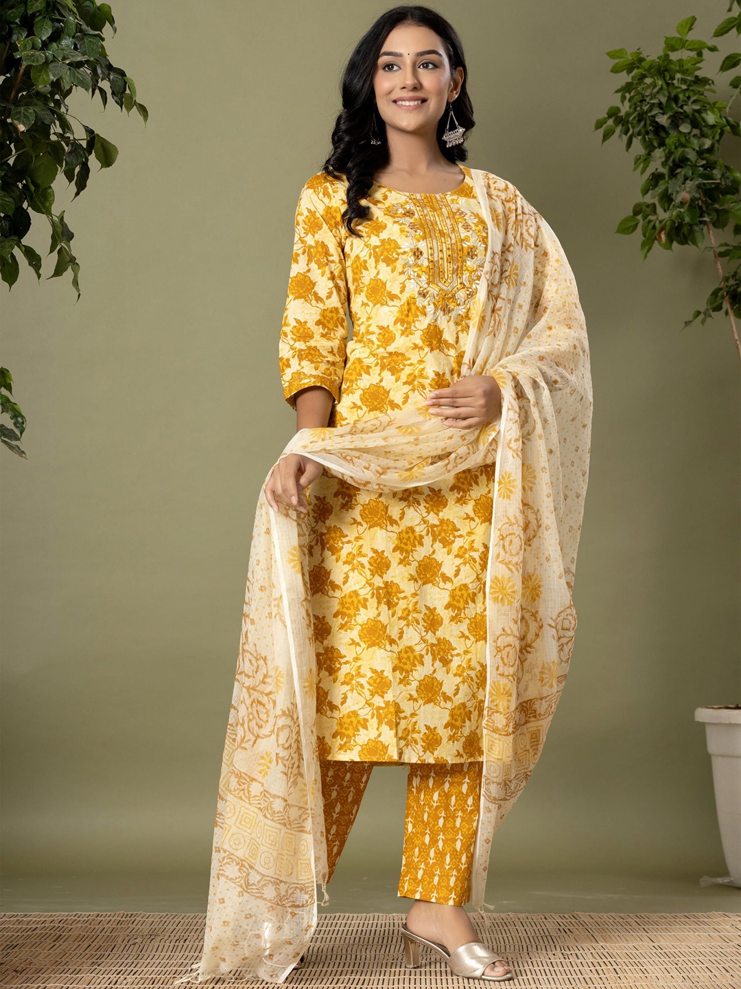 

Benaaz Women Floral Printed Embroidered Pure Cotton Kurta With Trousers & Dupatta, Yellow