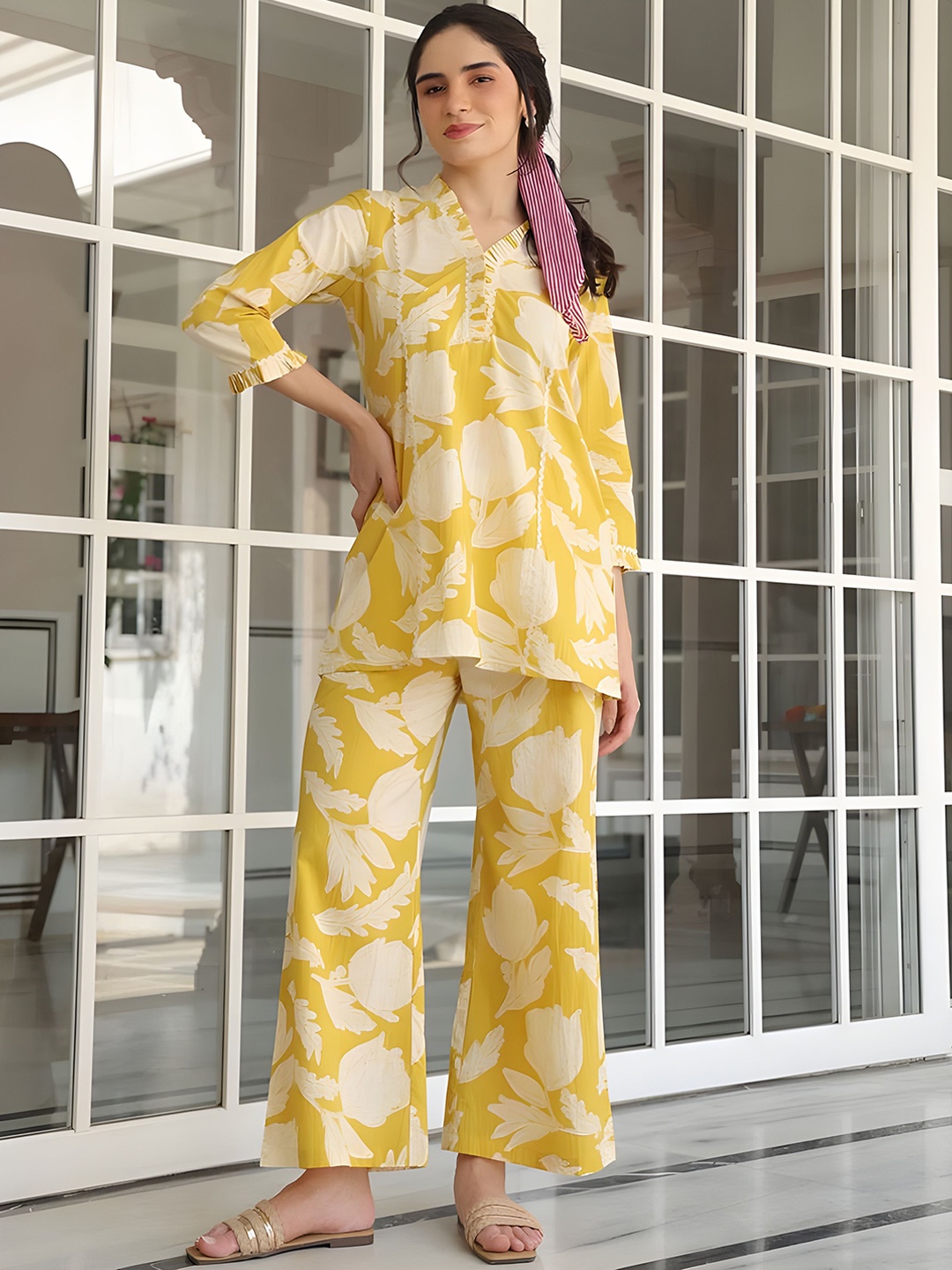 

NIJANAND TEXTILE Women Printed Pure Cotton Tunic With Trouser Co-Ords, Yellow