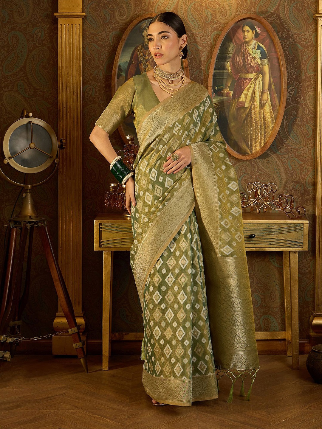 

Dori Woven Design Zari Banarasi Saree, Olive