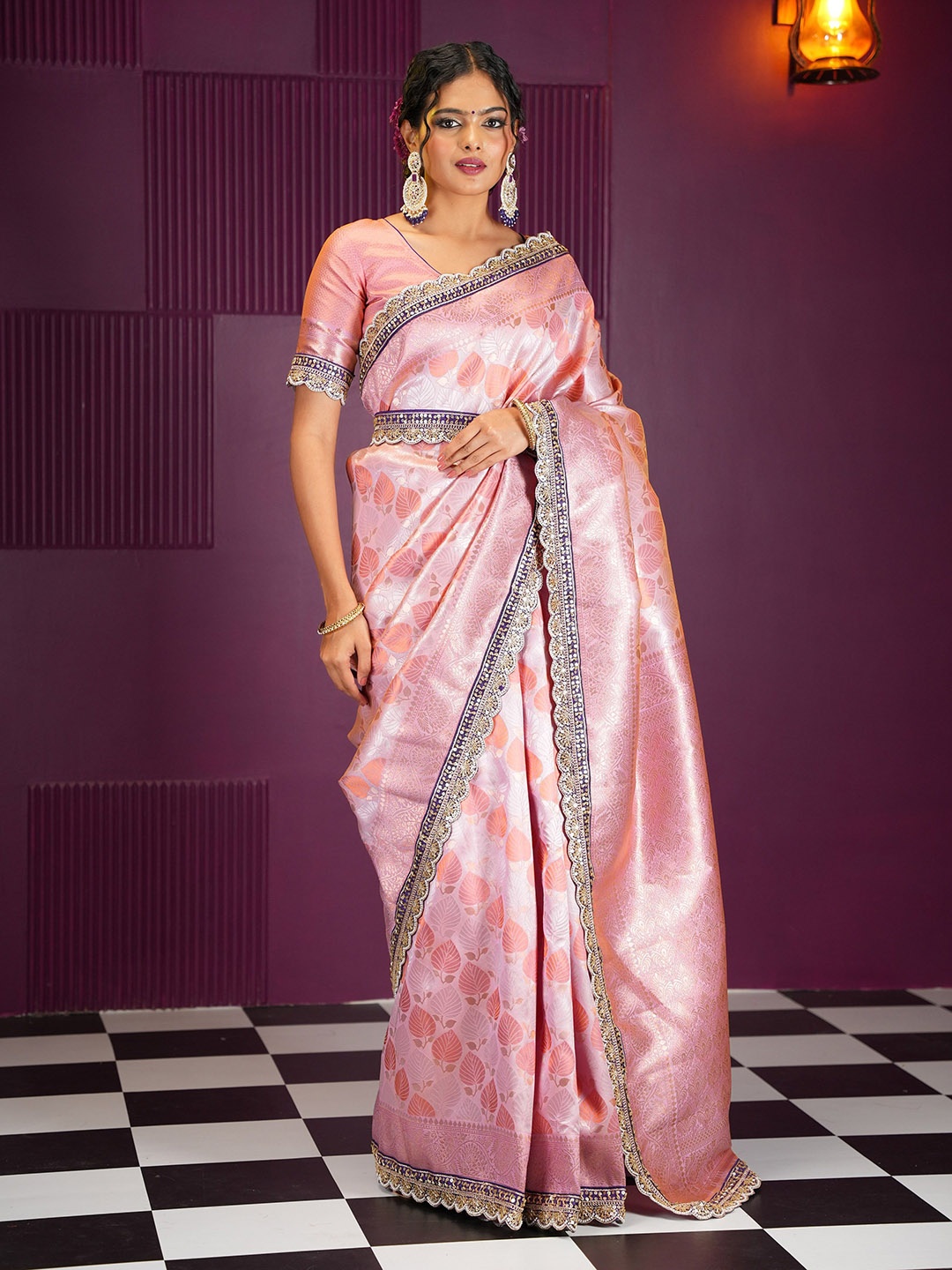 

MIMOSA Floral Zari Art Silk Kanjeevaram Saree With Blouse Piece, Pink