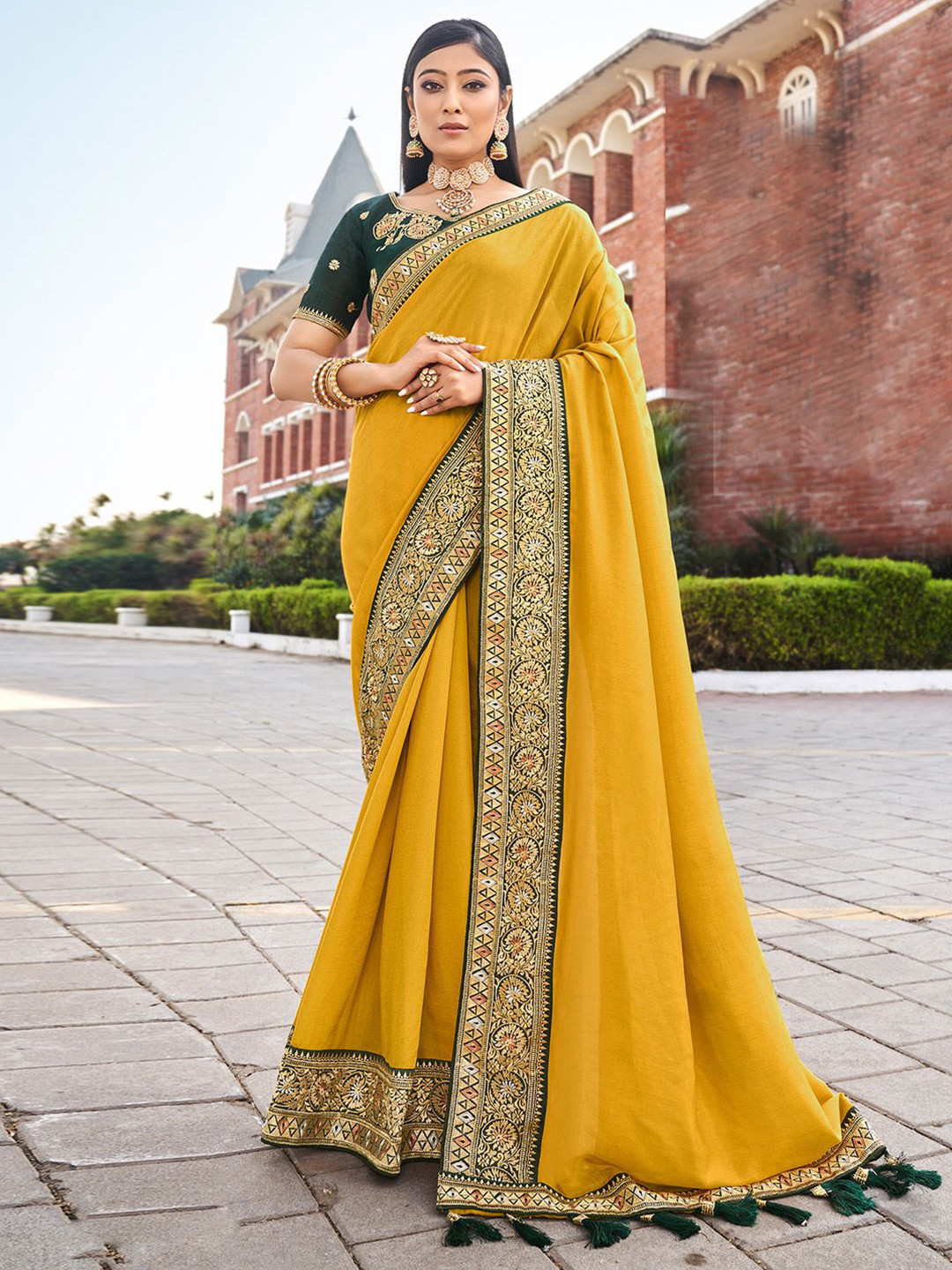 

Mitera Embroidered Ethnic Woven Design Party Wear Saree, Yellow