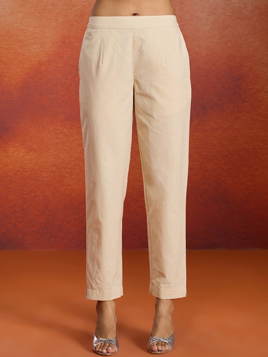 

Likha Solid Straight Fit Regular Cotton Trousers, Beige