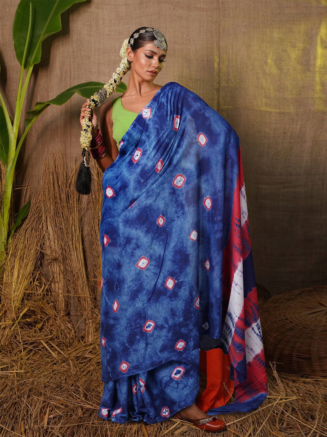 

Unnati Silks Bandhani Pure Cotton Handloom Bandhani Saree, Blue
