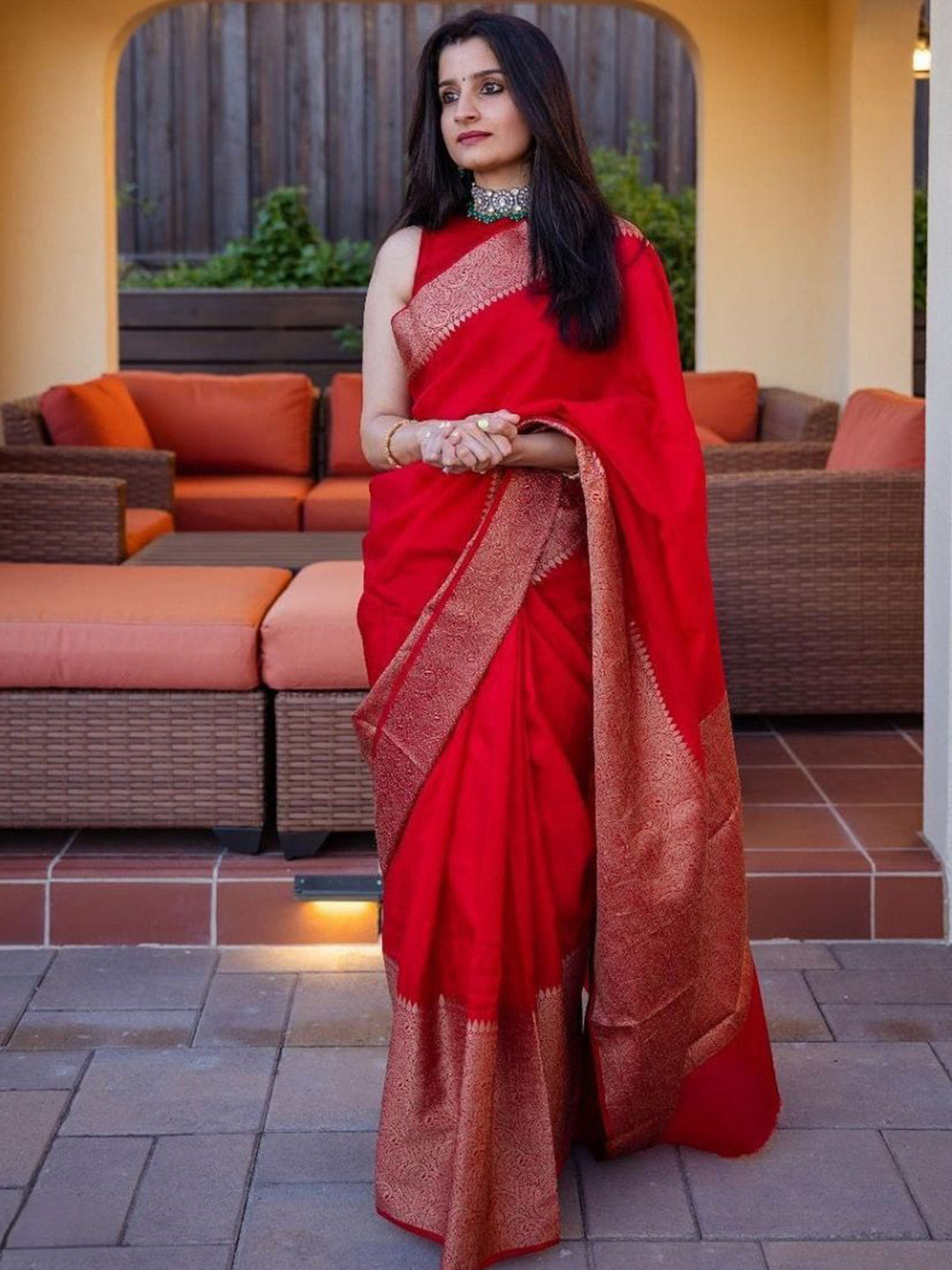 

HANDSEL Woven Design Printed Zari Pure Silk Banarasi Saree, Red