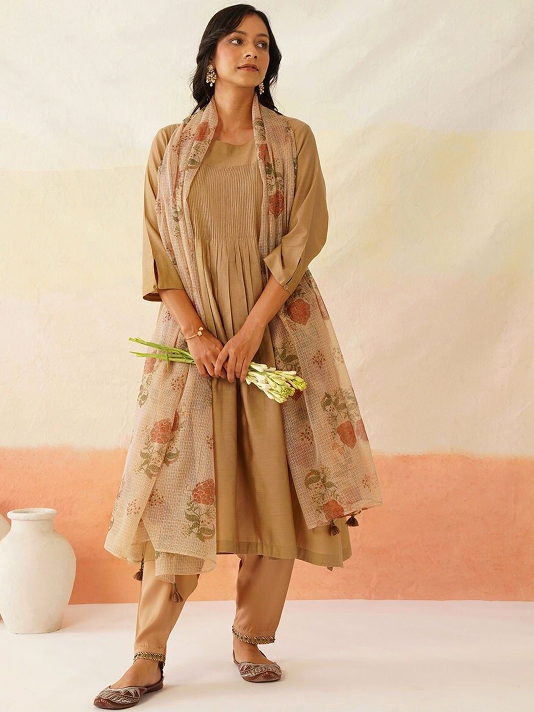 

JAYPORE Empire Anarkali Kurta with Trousers, Beige