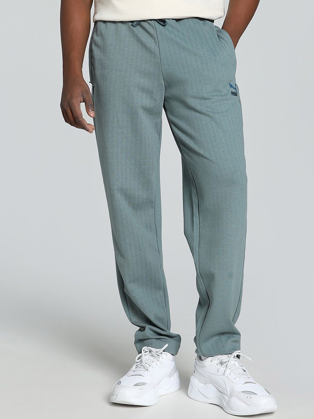 

Puma CLASSICS Herringbone Men Mid Rise Track Pants, Grey