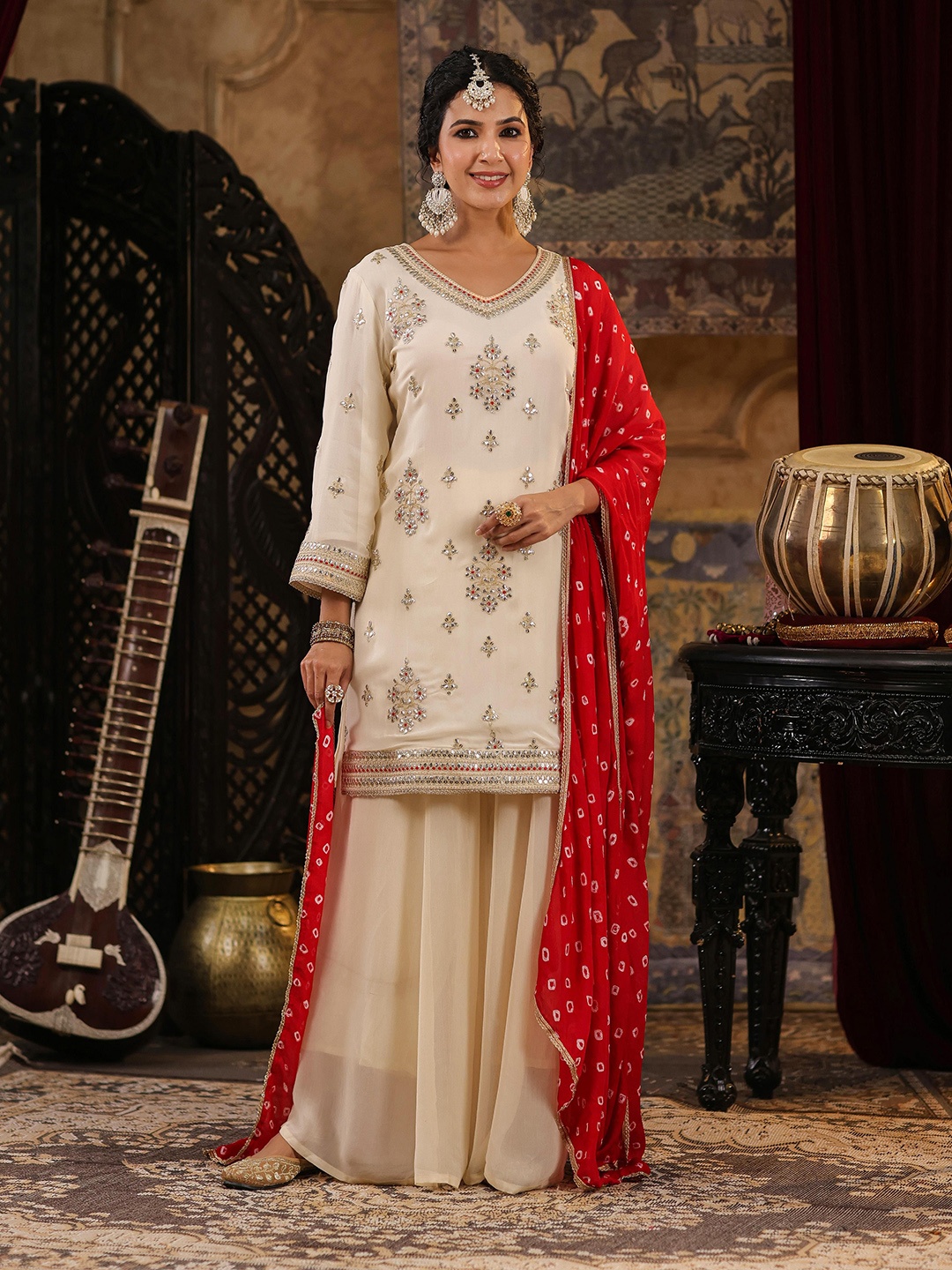 

SCAKHI Ethnic Motifs Embroidered Gotta Patti Georgette Kurti with Palazzos & Dupatta, Cream