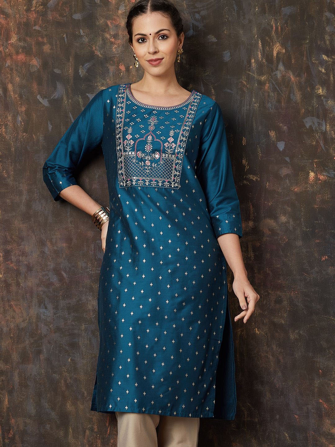 

Melange by Lifestyle Women Ethnic Motifs Embroidered Kurta, Blue