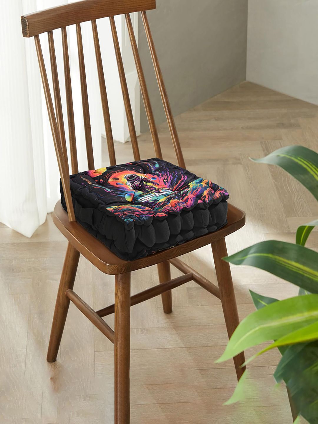 

Kuber Industries Black & Red 6 Pieces Printed Chair Pads