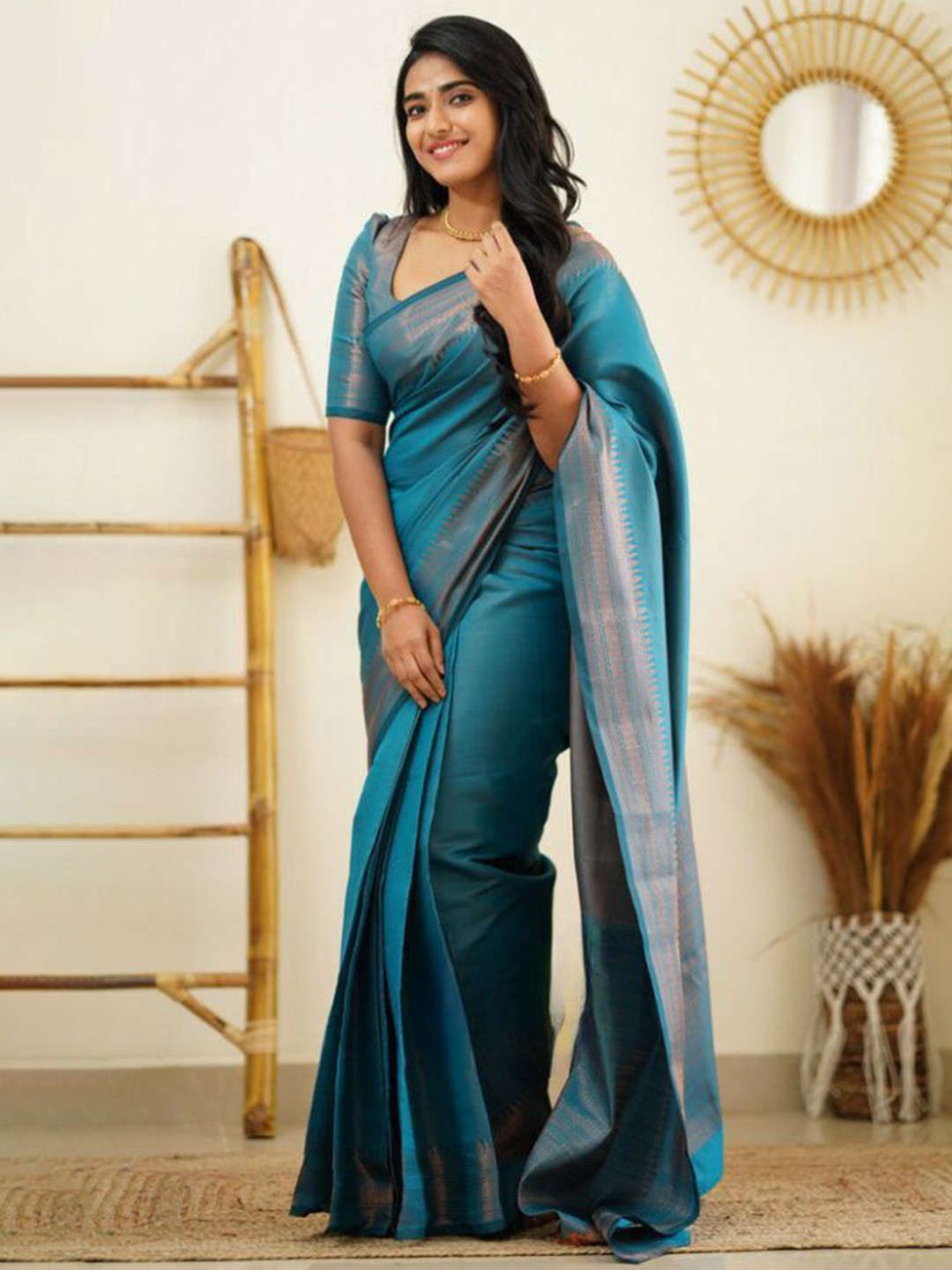 

HANDSEL Woven Design Zari Pure Silk Banarasi Saree, Sea green