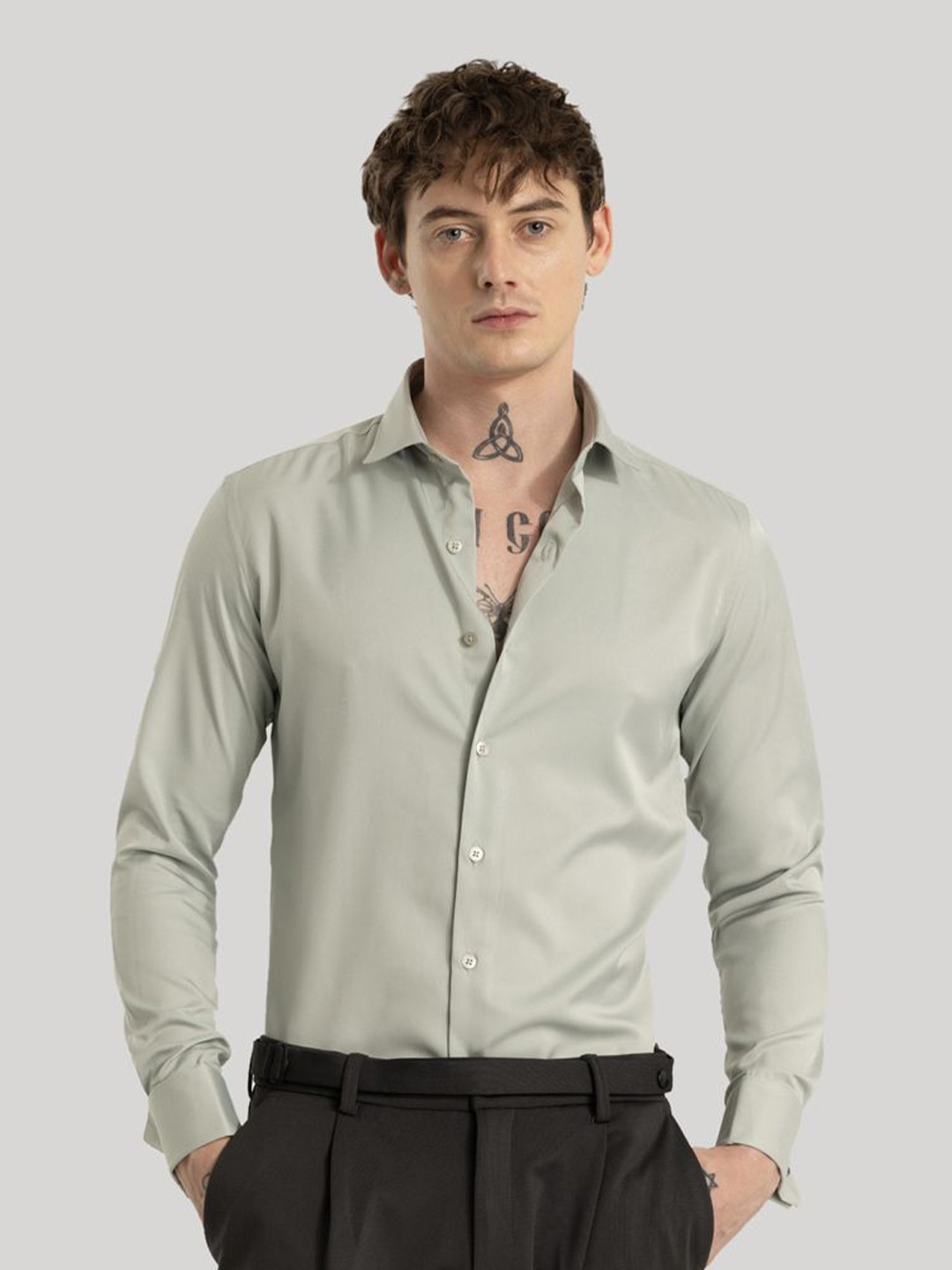 

Snitch Men Smart Spread Collar Solid Cotton Slim Fit Casual Shirt, Grey