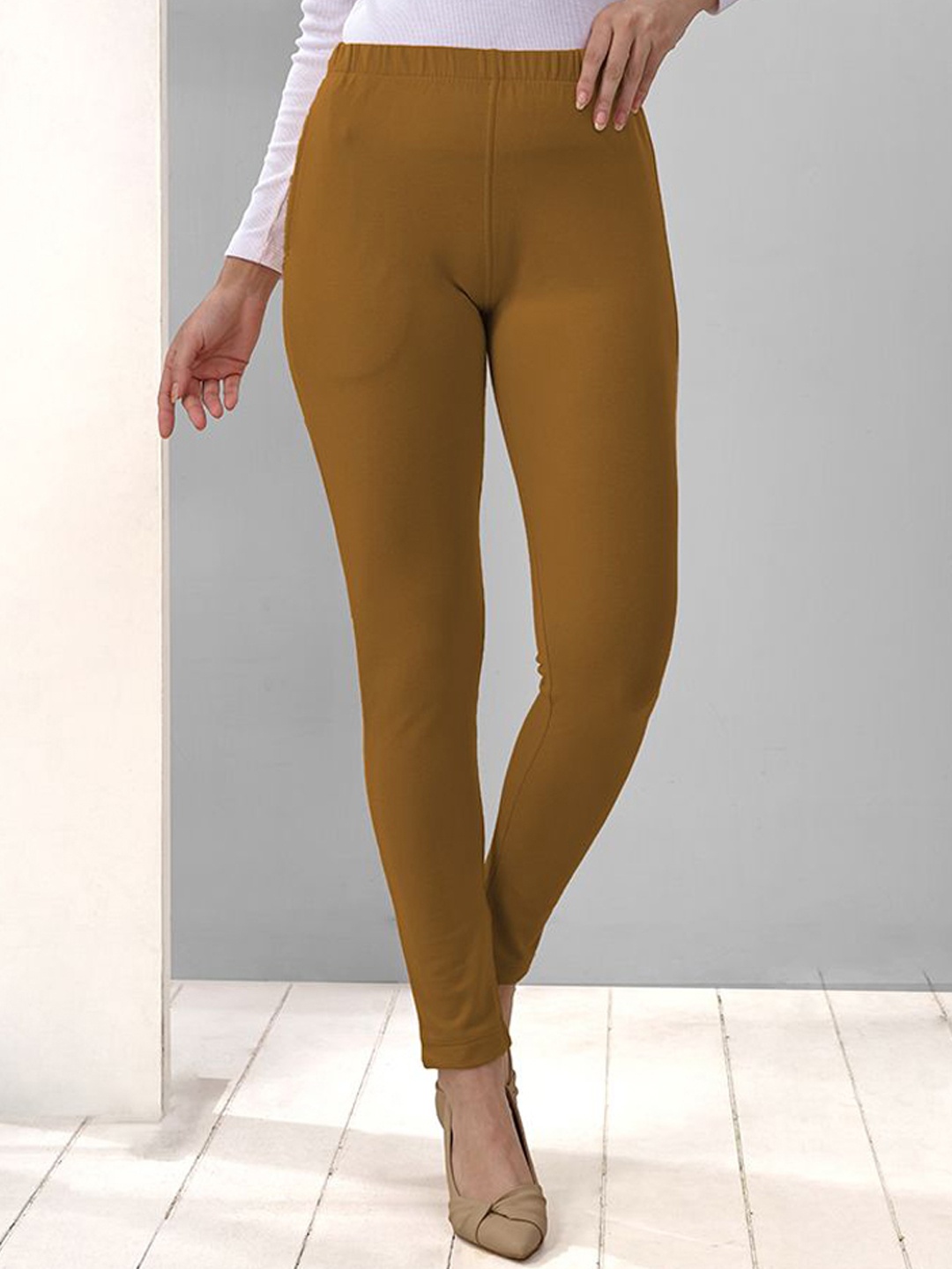 

LYRA Women Winter Fleeced Lined Trousers, Camel brown