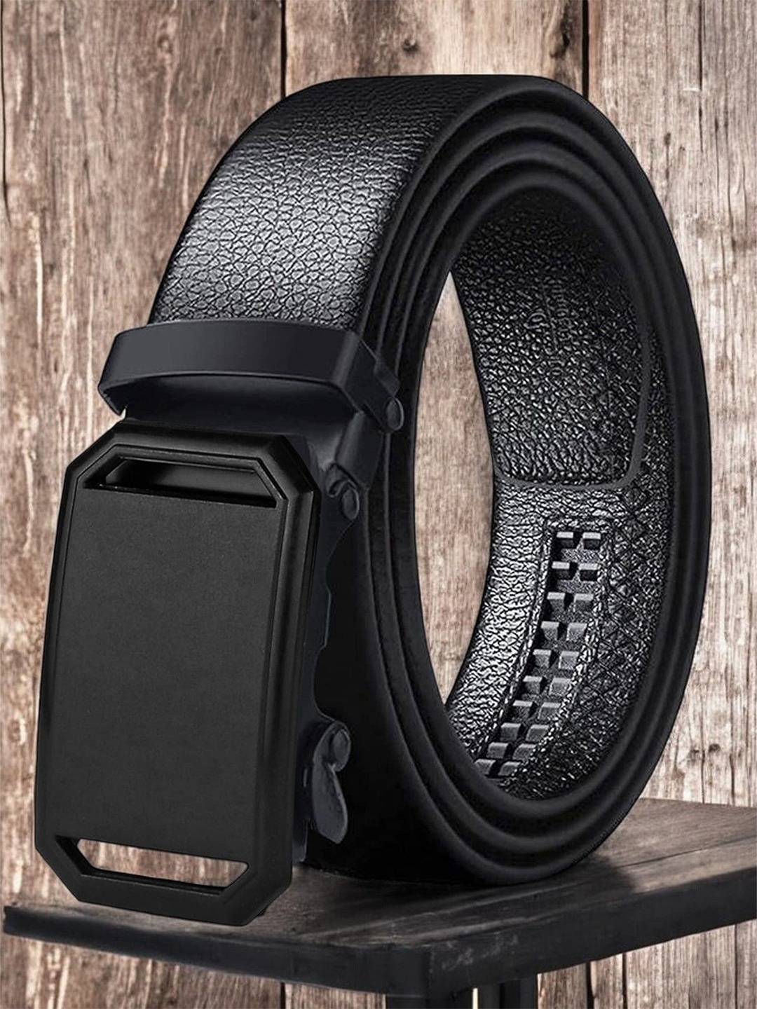 

The Roadster Lifestyle Co. Men Textured Slider Buckle Formal Belt, Black