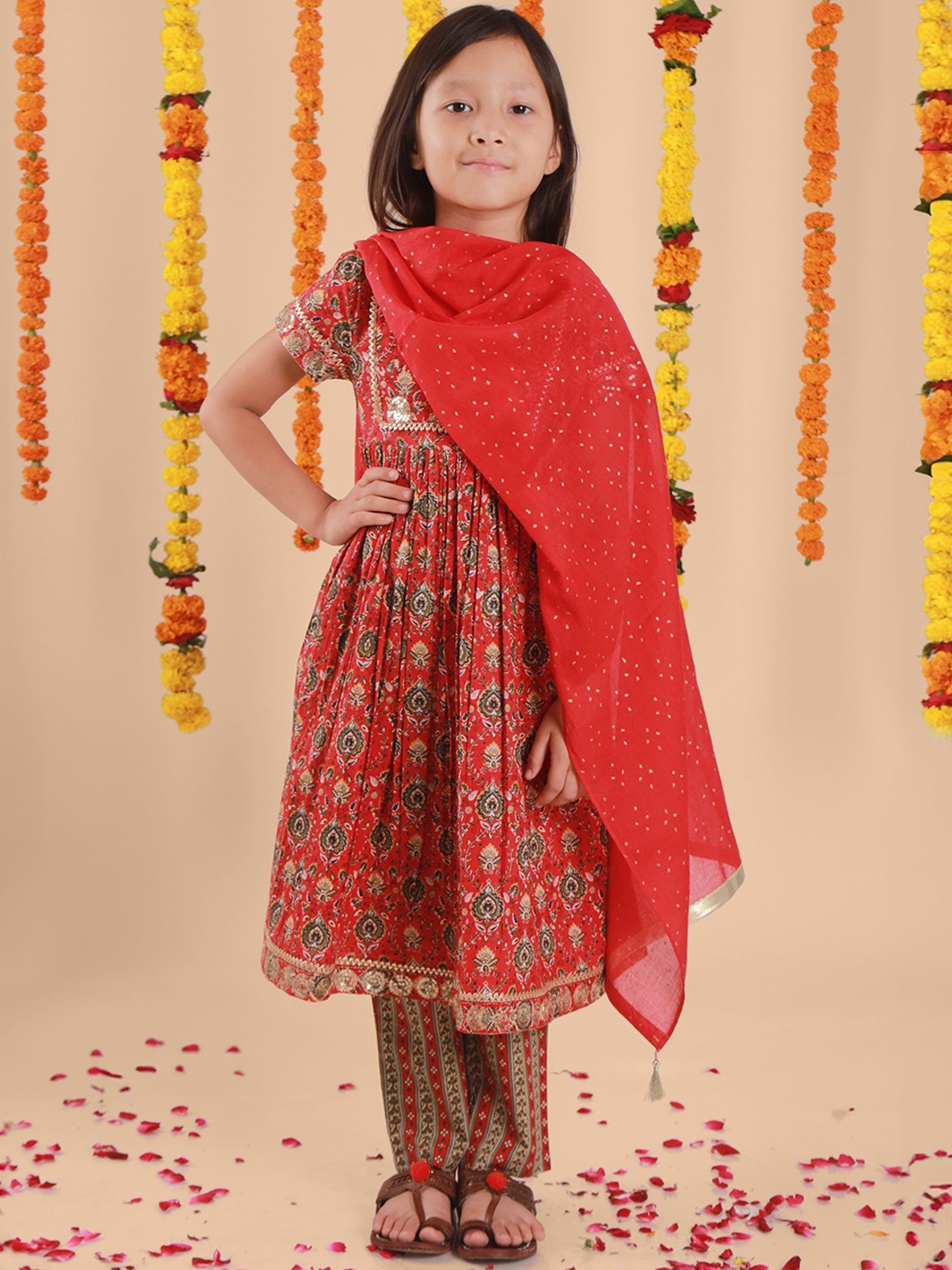 

Sangria Girls Sequinned Printed Pure Cotton Kurta & Trouser Dupatta, Red