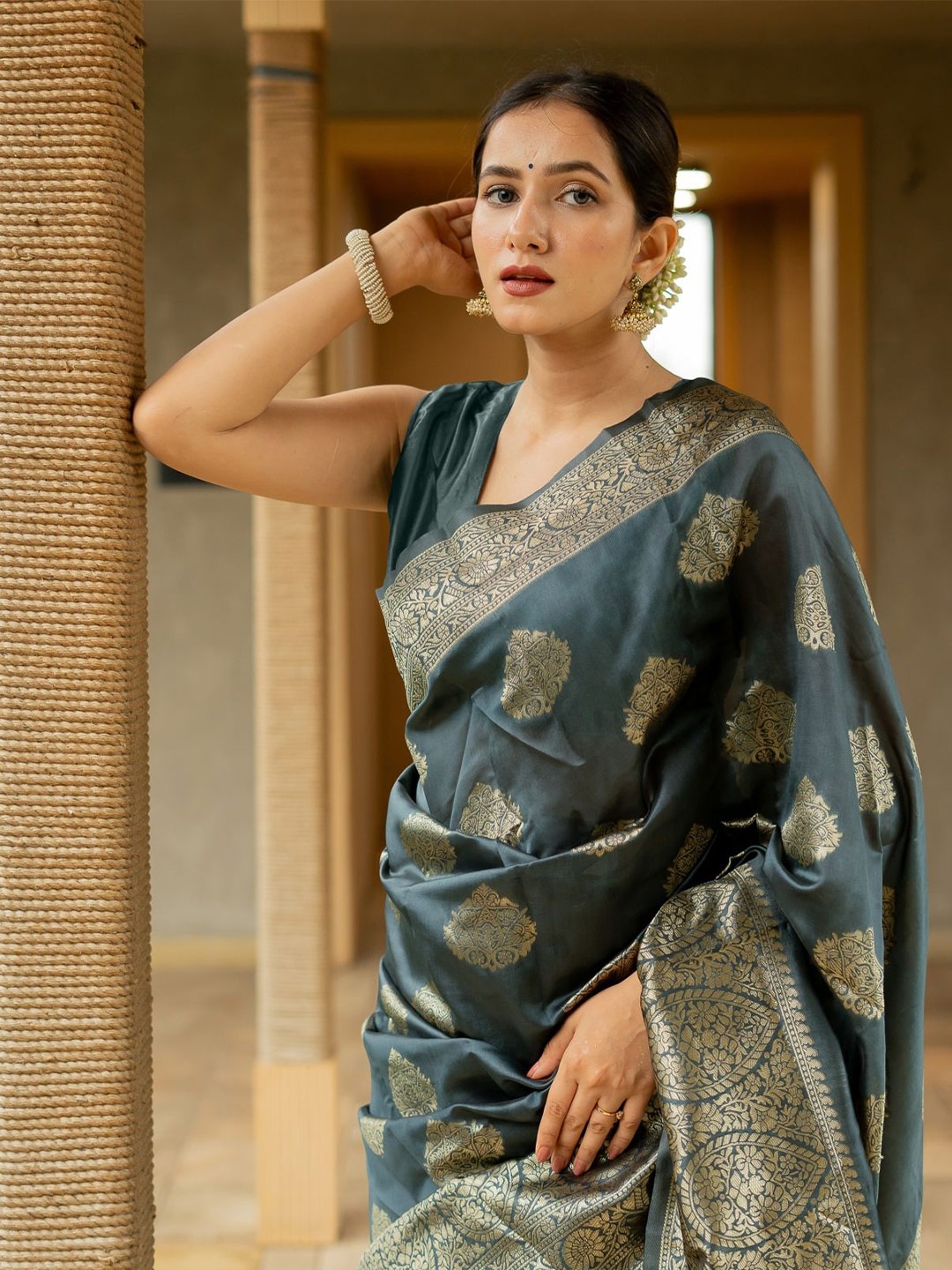

Subham Woven Design Zari Banarasi Saree, Grey