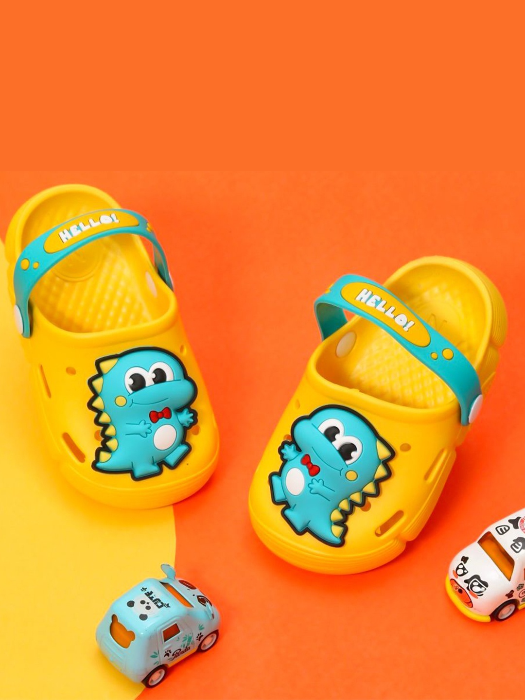 

Yellow Bee Boys Printed Clogs Flops