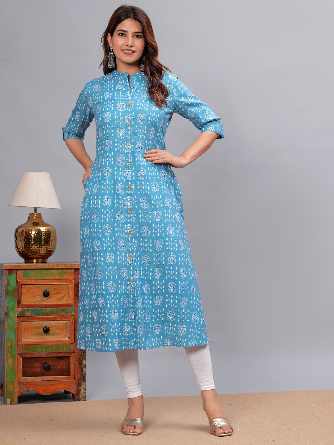 

KALINI Ethnic Motifs Printed Mandarin Collar A-Line Kurta, Turquoise blue