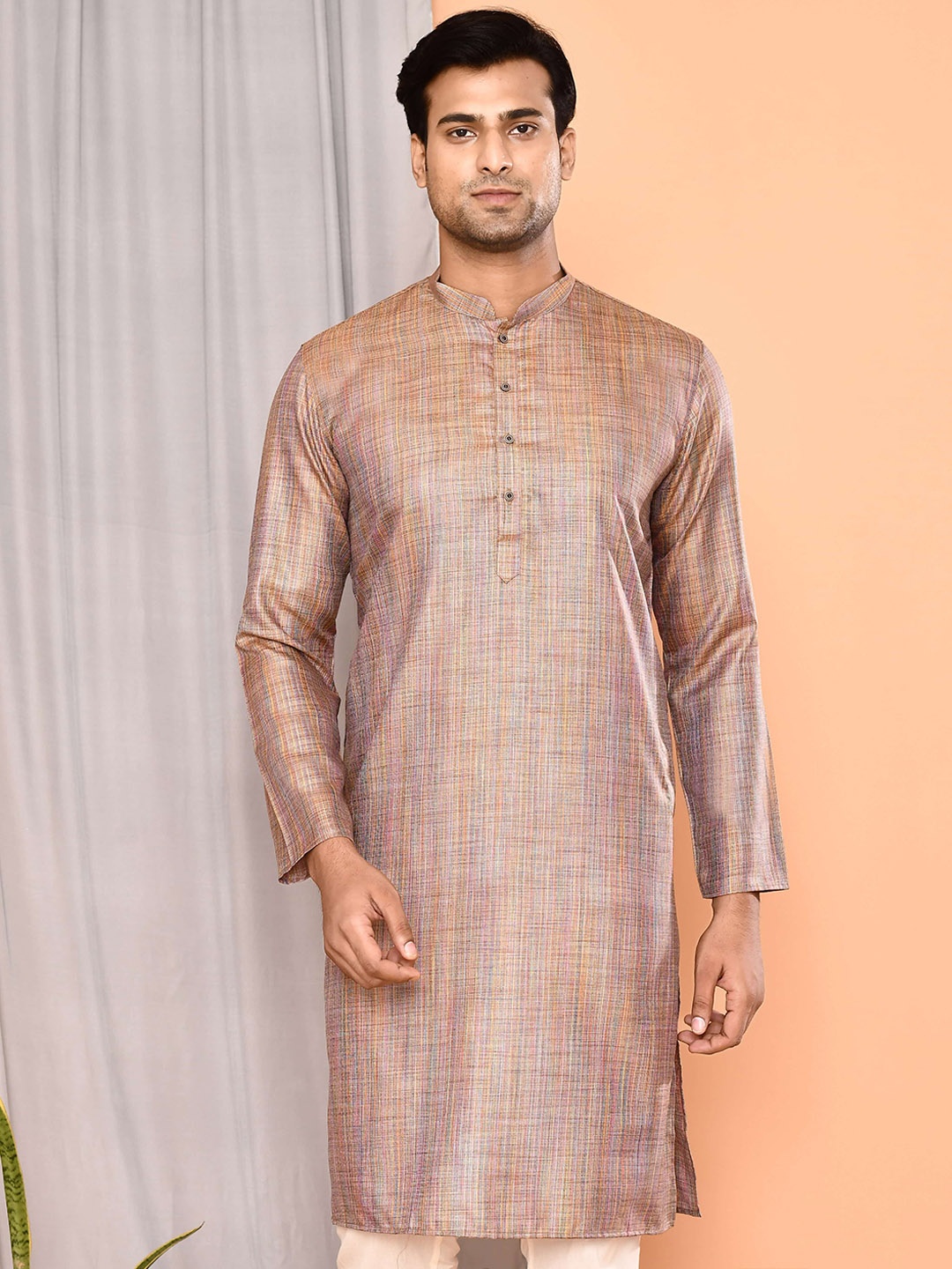 

MAAHI FABS Men Striped Thread Work Khadi Handloom Kurta, Grey