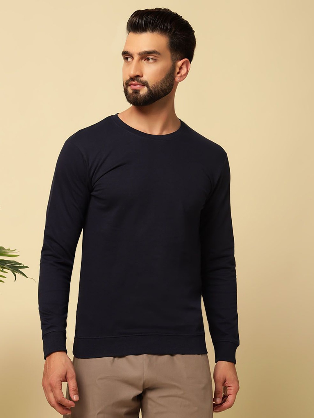 

MUWIN Men Premium Solid Round Neck Cotton T-Shirt, Navy blue