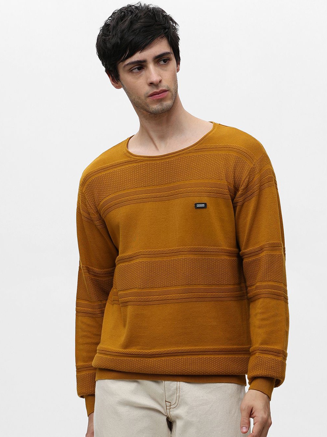 

Klub Fox Men Self Design Cotton Pullover Sweaters, Mustard