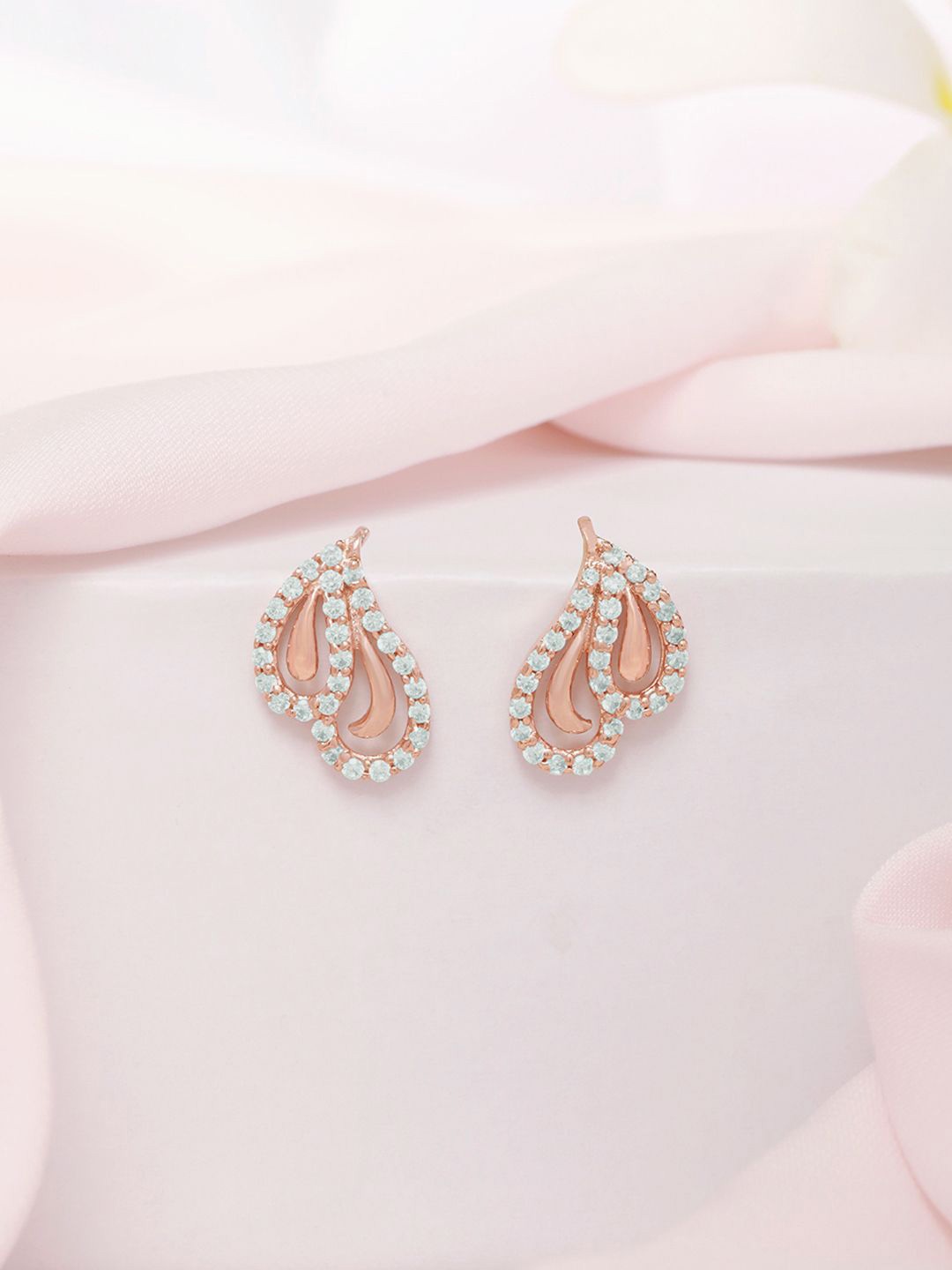 

Zavya 925 Sterling Silver Rose Gold-Plated Cubic Zirconia Studded Leaf Shaped Studs