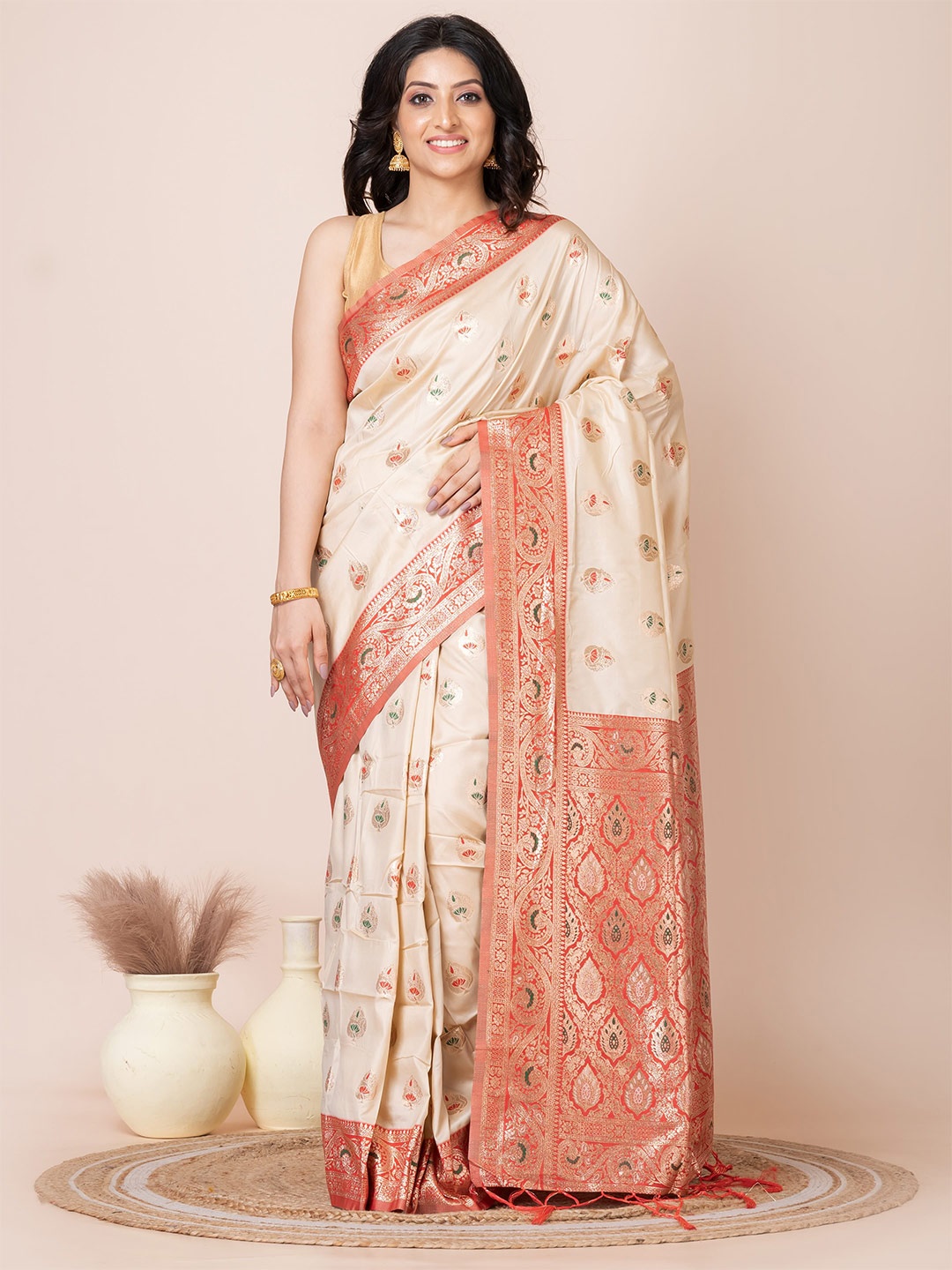 

Laa Calcutta Woven Design Zari Banarasi Saree, Cream