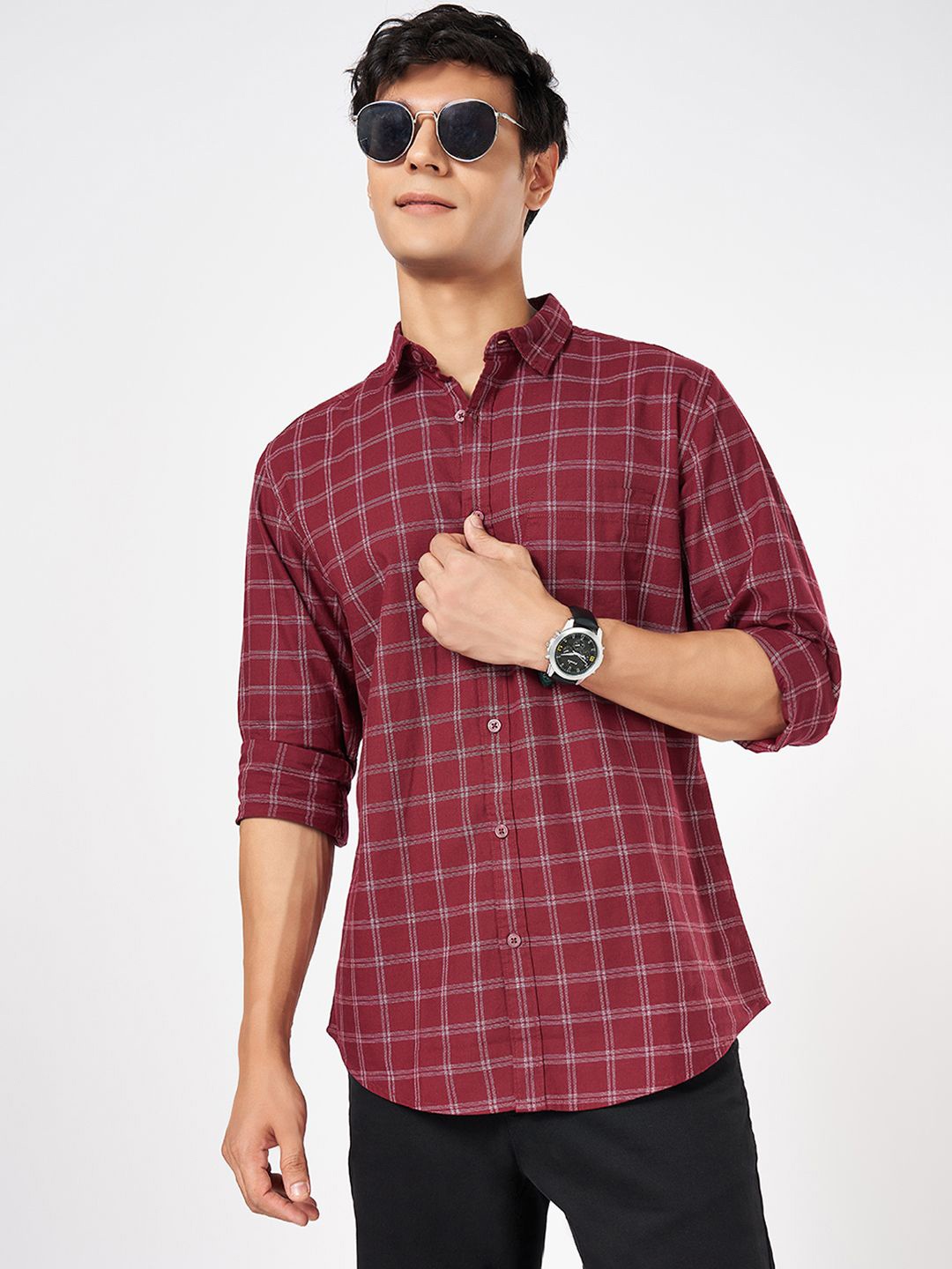 

BYFORD by Pantaloons Men Spread Collar Checked Cotton Slim Fit Casual Shirt, Maroon