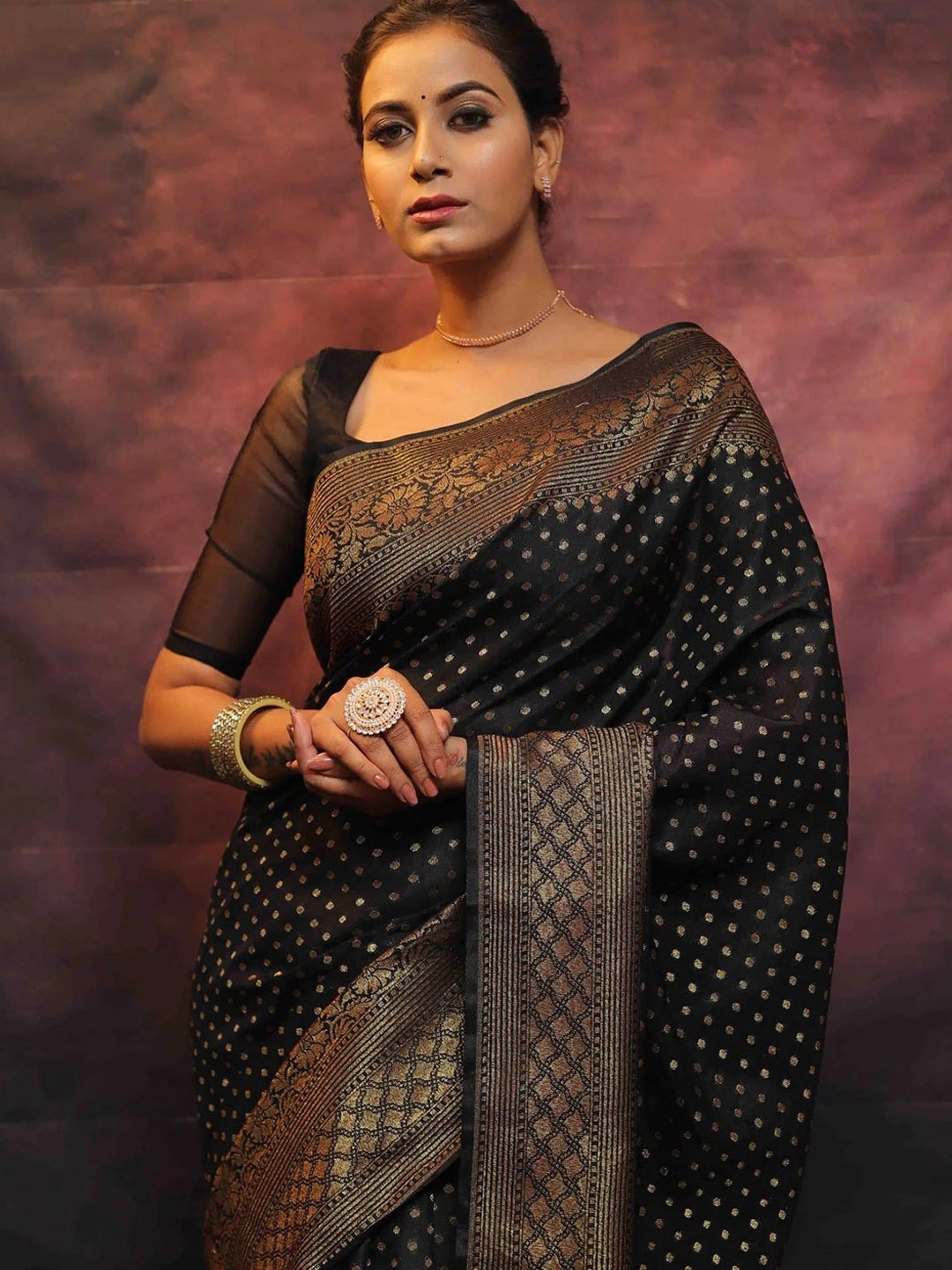 

QENY Woven Design Zari Traditional Banarasi Saree, Black