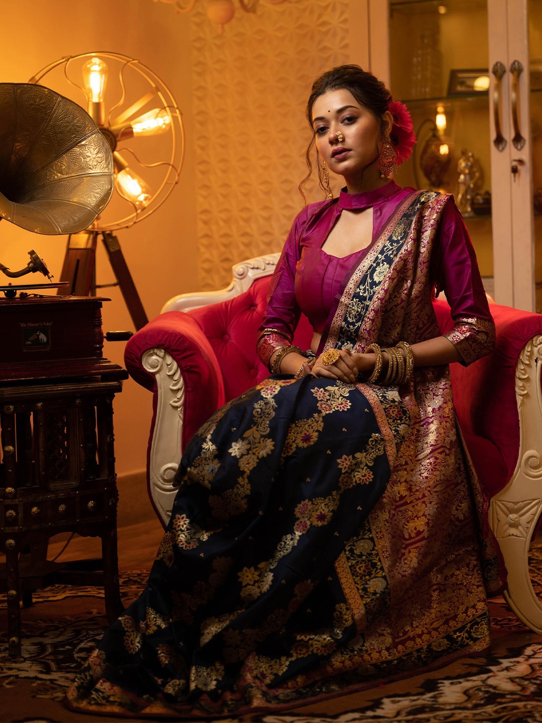 

Kandora Woven Design Zari Pure Silk Banarasi Saree With Unstitched Blouse Piece, Navy blue