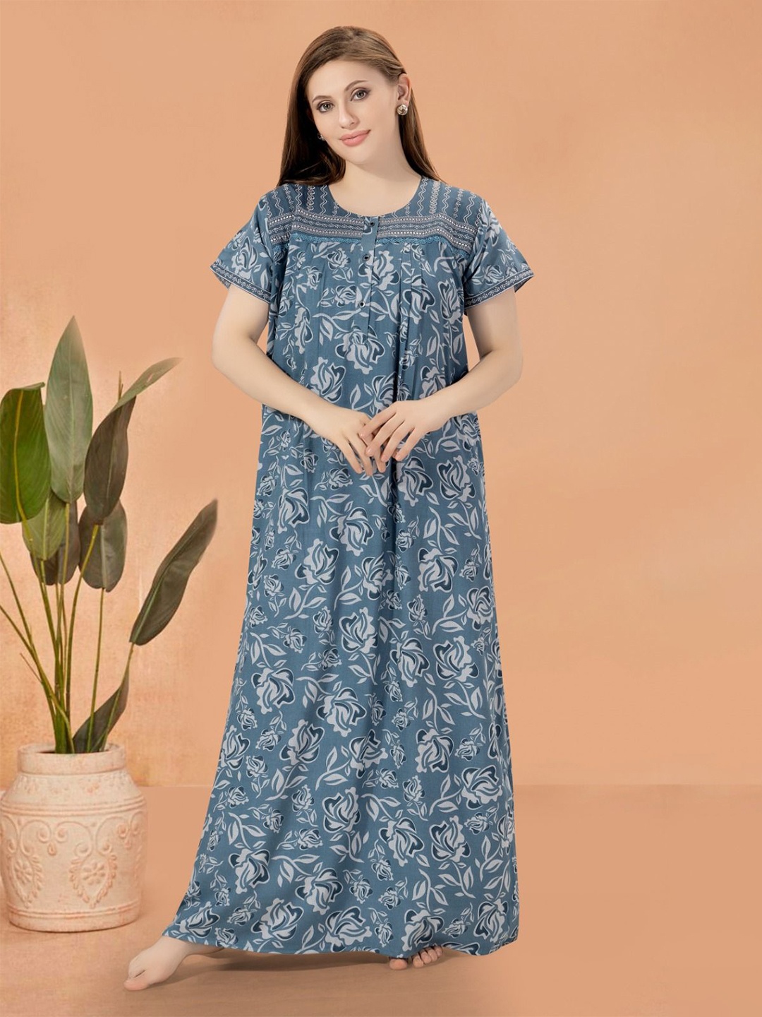 

Soulemo Women Floral Printed Maxi Nightdress, Blue