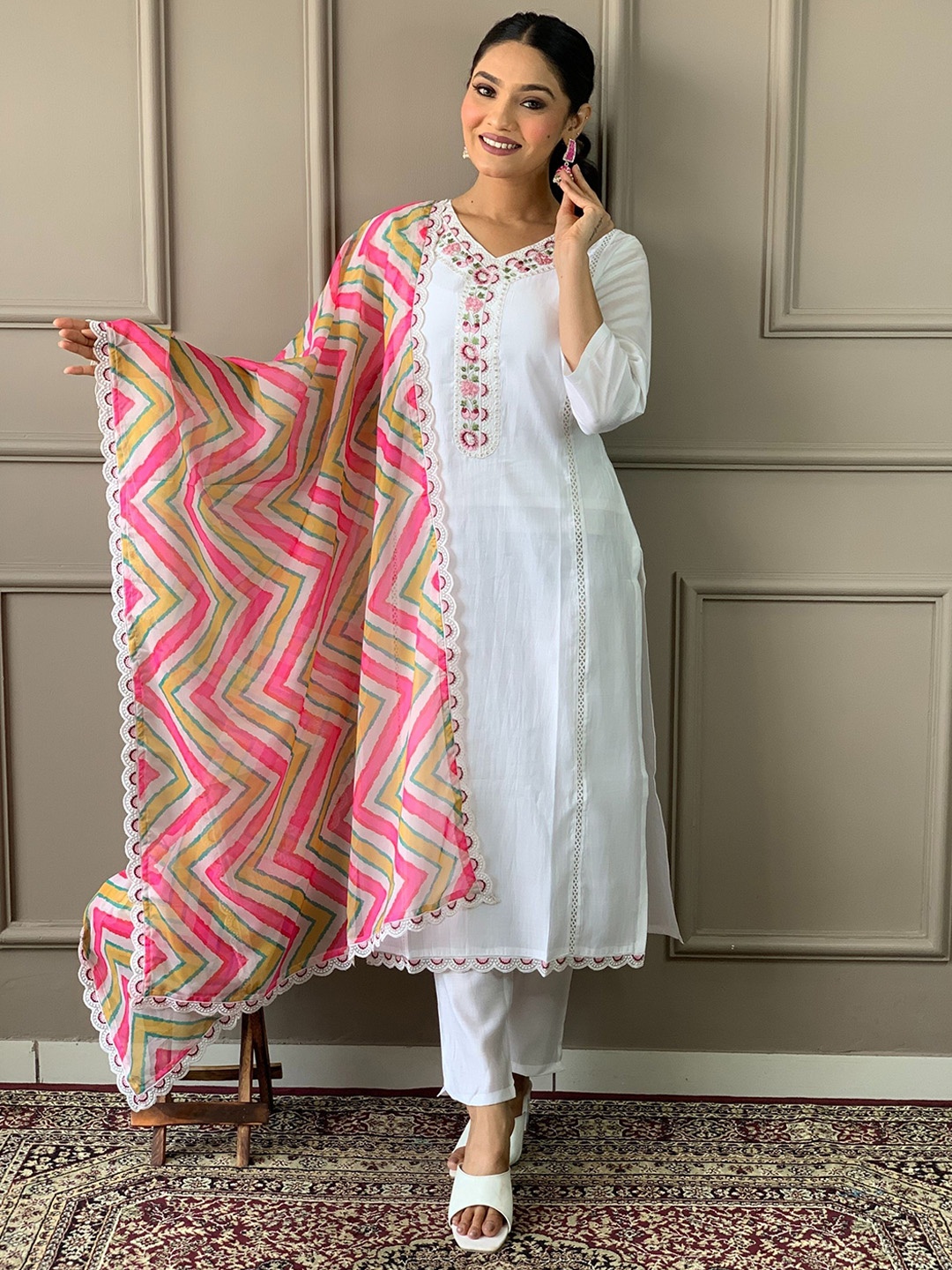 

KALINI Women Floral Embroidered Regular Thread Work Chanderi Silk Kurta with Trousers & With Dupatta, White