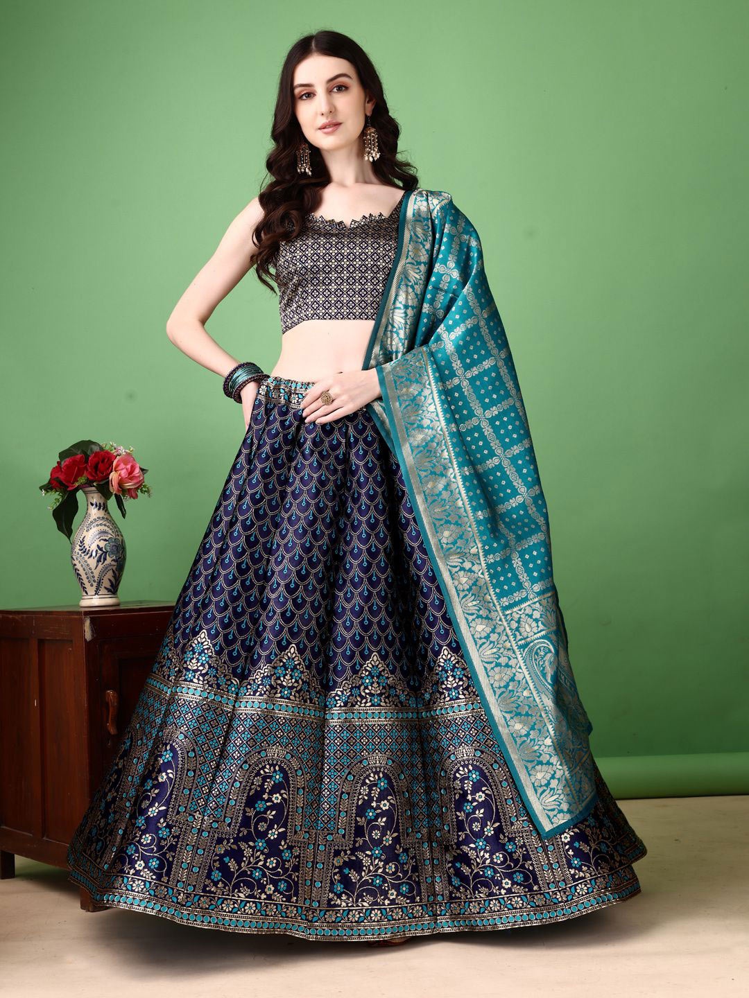 

SWAMI STUDIO Ready to Wear Lehenga & Unstitched Blouse With Dupatta, Blue