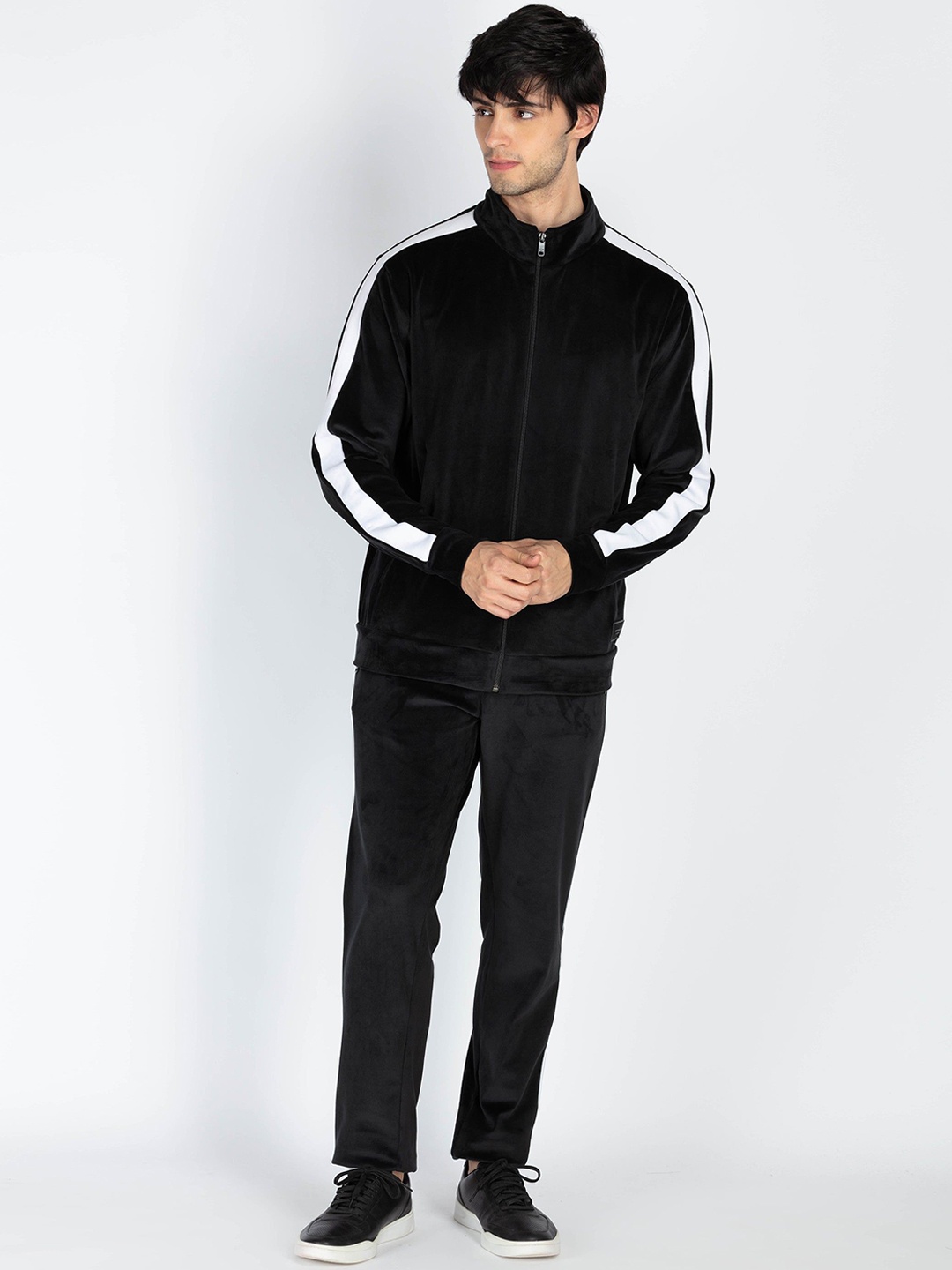 

Status Quo Men High Neck Tracksuit, Black