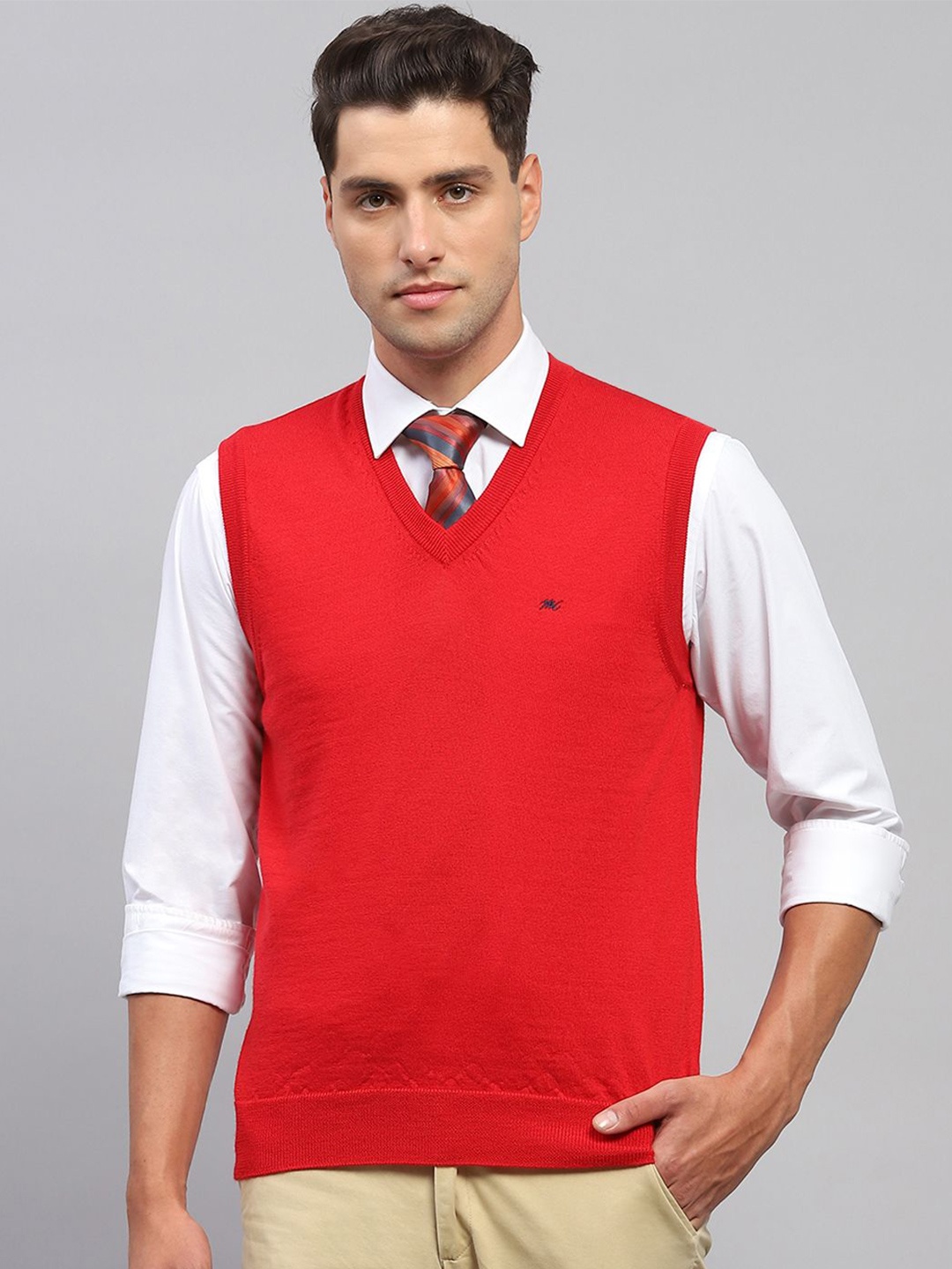 

Monte Carlo Men V Neck Sleeveless Woollen Pullover Sweaters, Red