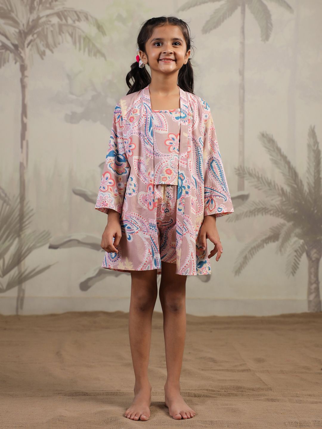 

SANSKRUTIHOMES Girls Floral Printed Night suit, Beige