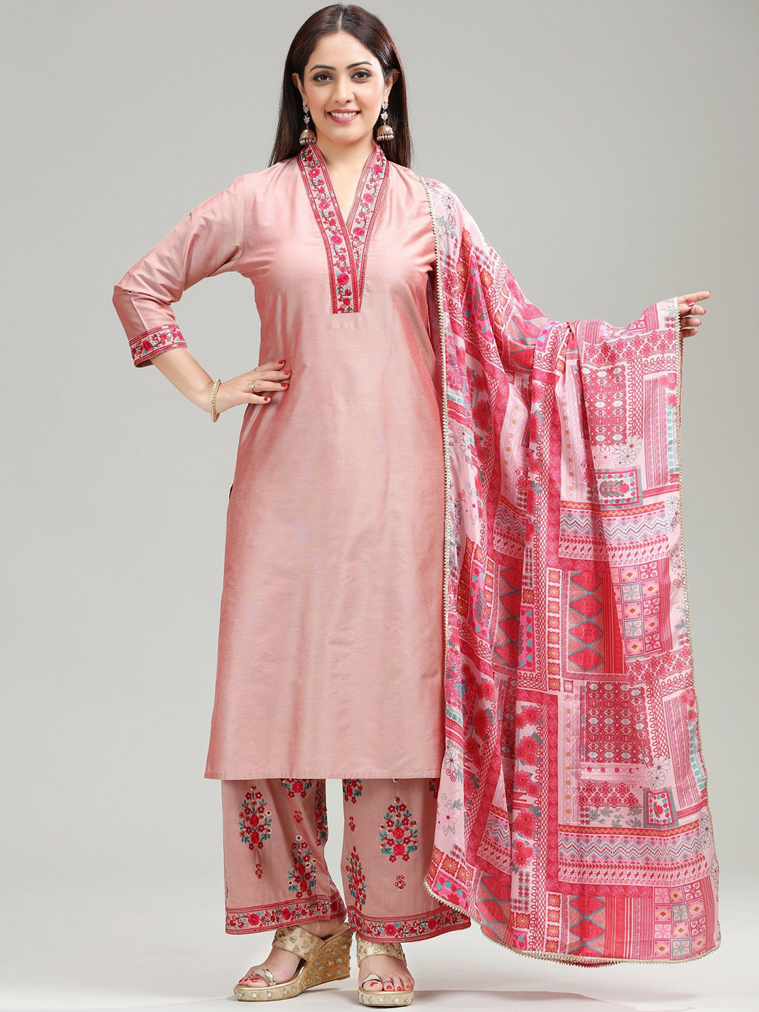 

COTTON CULTURE Women Embroidered Regular Kurta with Palazzos & With Dupatta, Pink