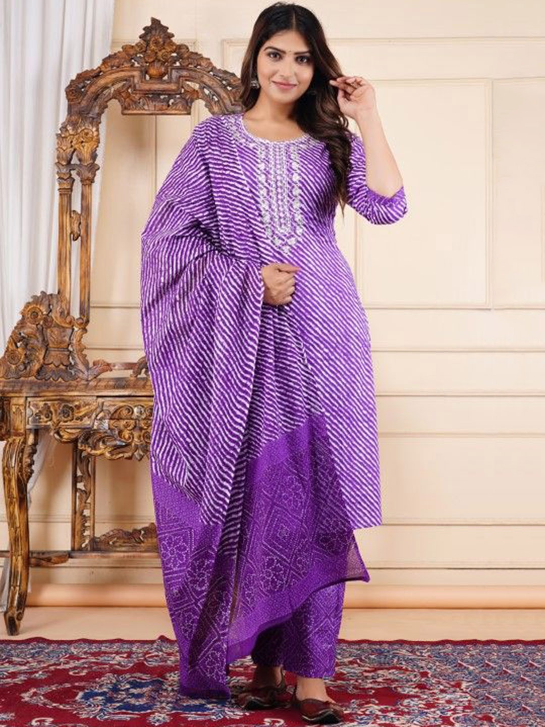 

Chandbaali Women Leheriya Printed Regular Pure Cotton Kurta with Patiala & With Dupatta, Purple