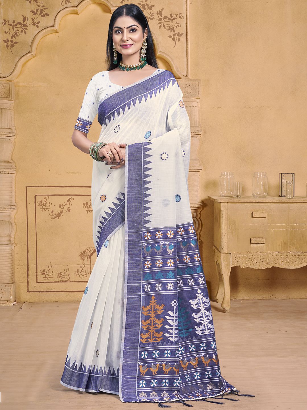 

SANGAM PRINTS Women Woven Design Zari Tussar Saree, Cream