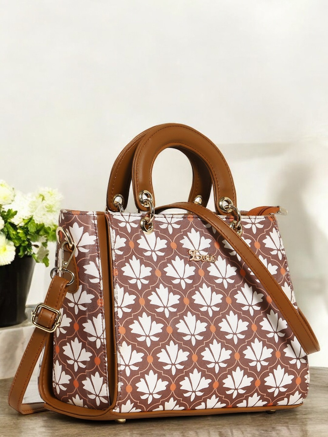 

Exotic Women Printed PU Shopper Handheld Bag, Brown