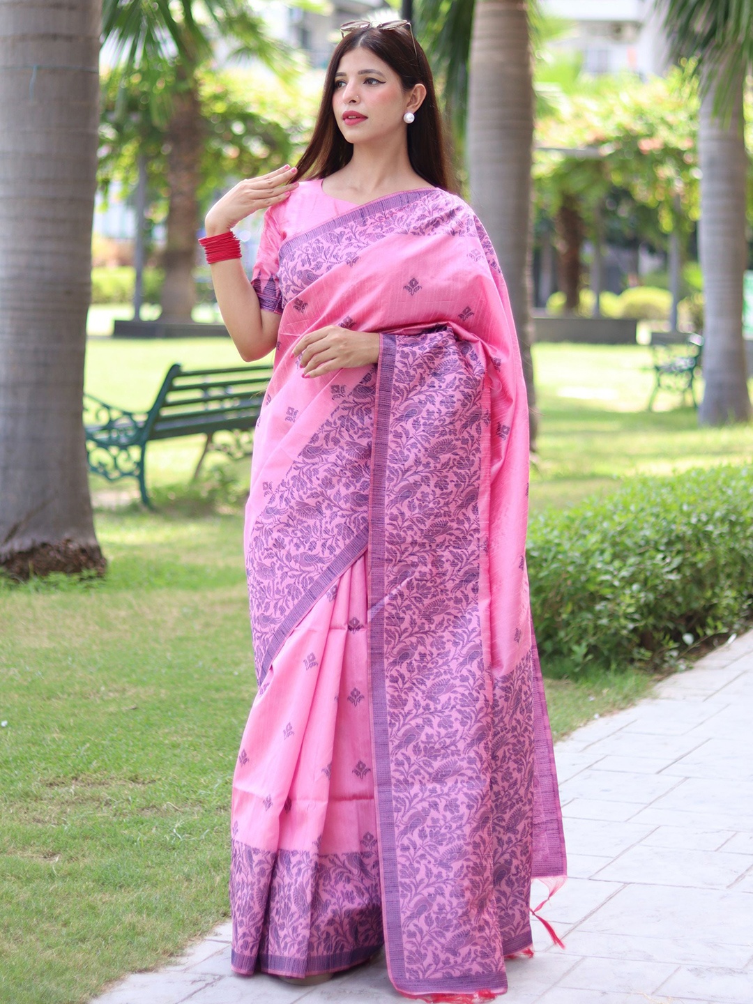 

Kandora Woven Design Pure Silk Saree, Rose
