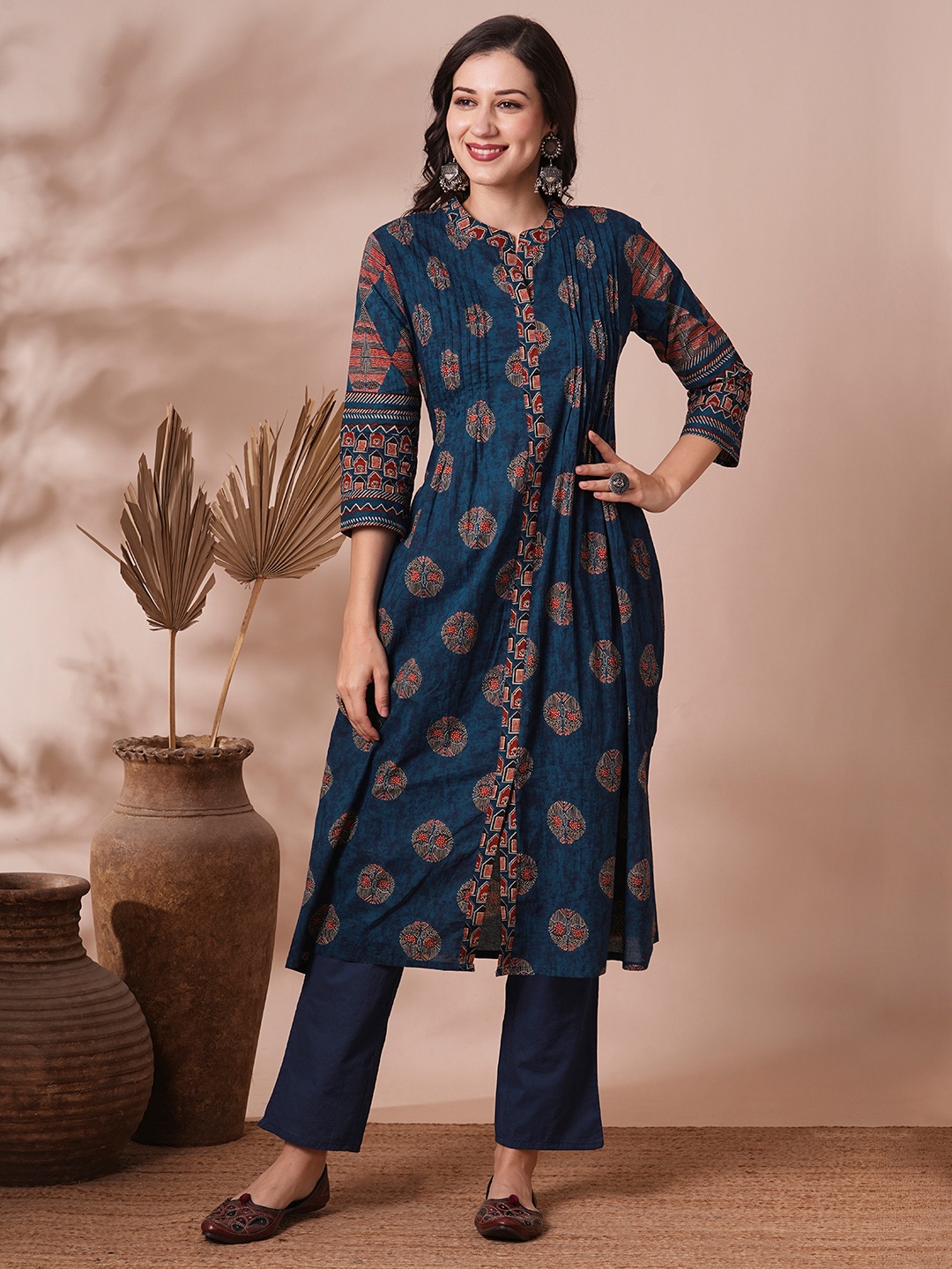 

FASHOR Women Kurta with Trouser Set, Blue