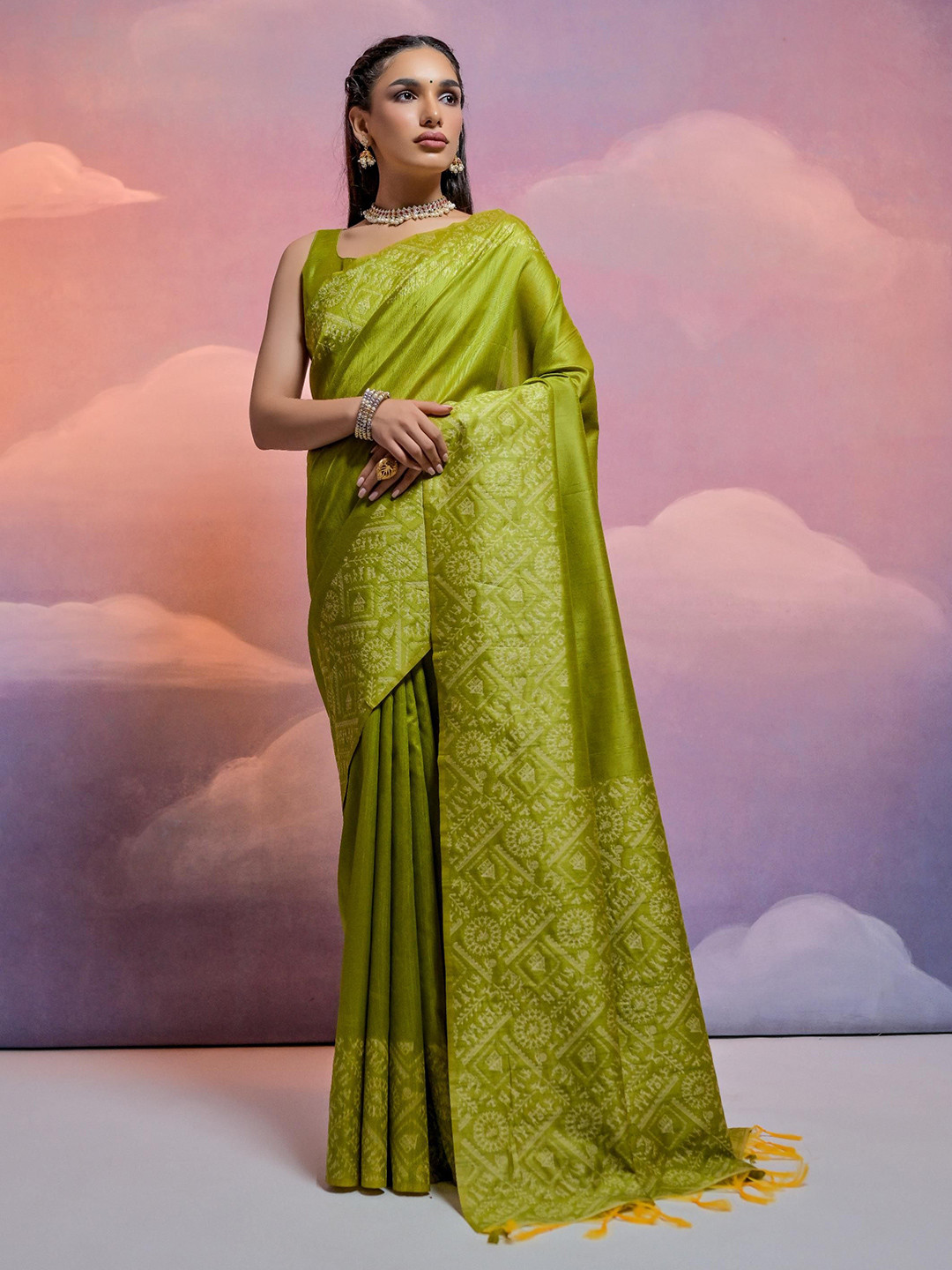 

Kandora Zari Pure Silk Saree, Green