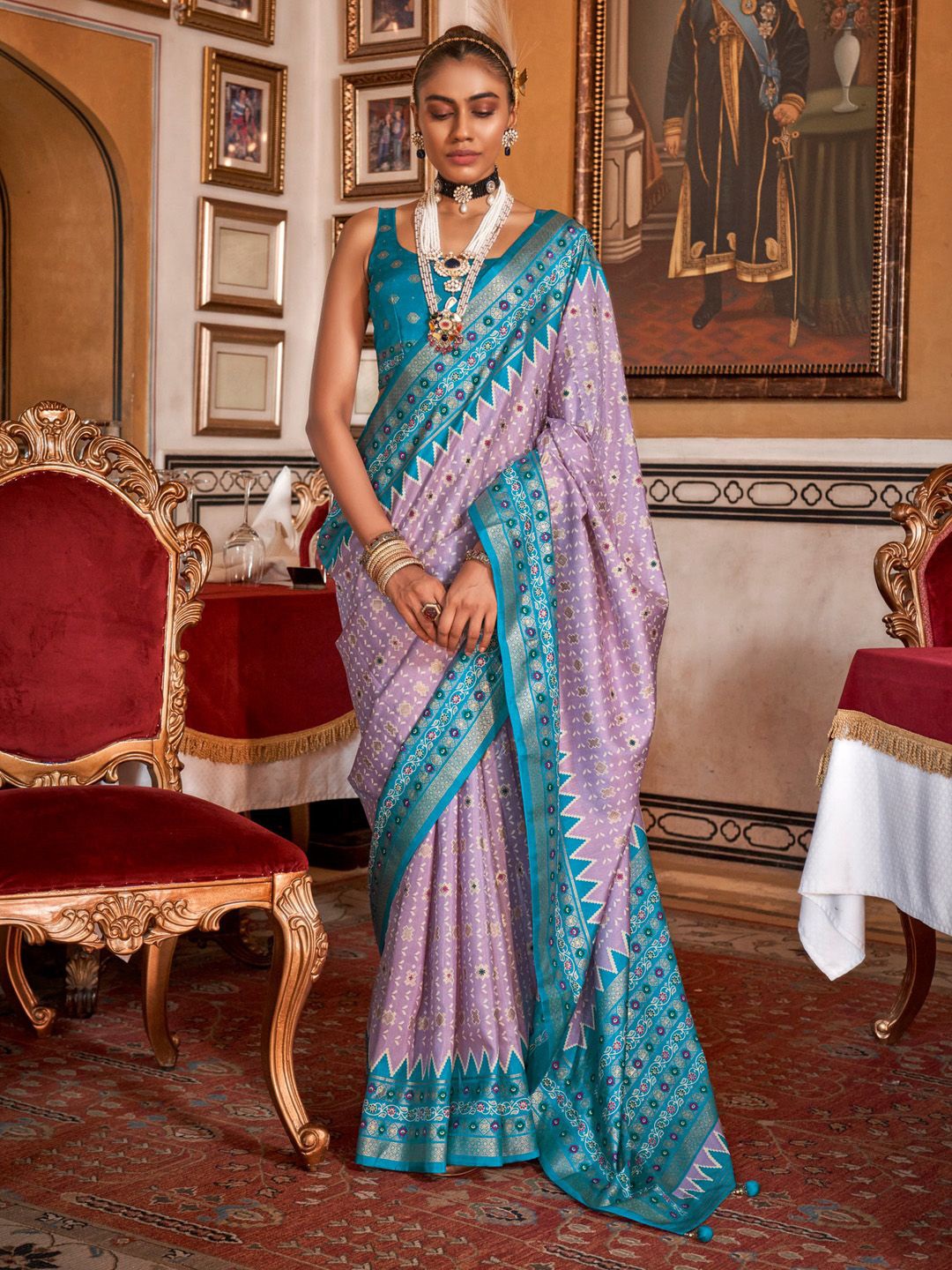 

Anouk Ethnic Motifs Zari Patola Saree, Lavender