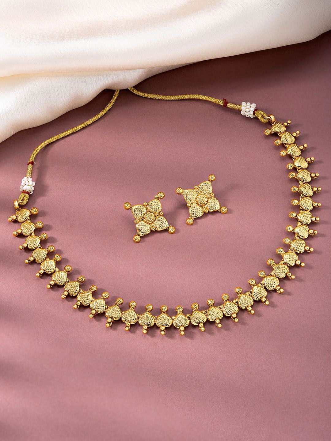 

Peora Gold-Plated Jewellery Set