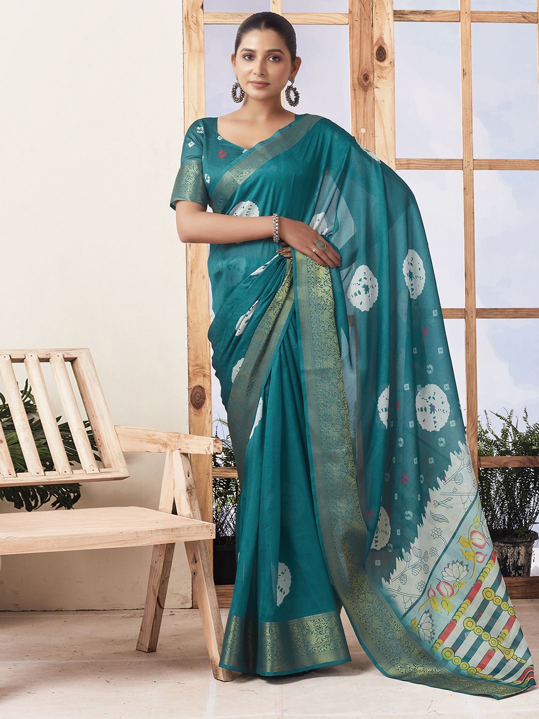 

Satrani Bandhani Zari Ready to Wear Banarasi Saree, Green