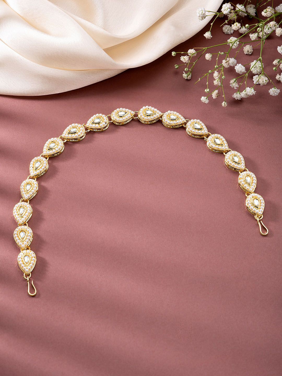 

Peora Gold-Plated Kundan Studded Mathapatti Sheeshphool Head Jewellery