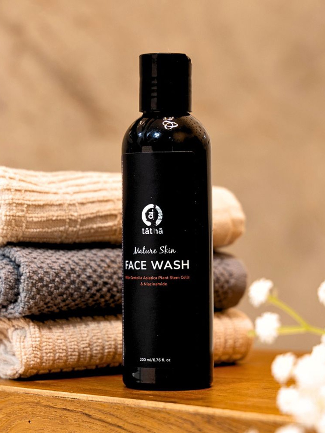 

Tatha Mature Skin Face Wash - 200ml, Black
